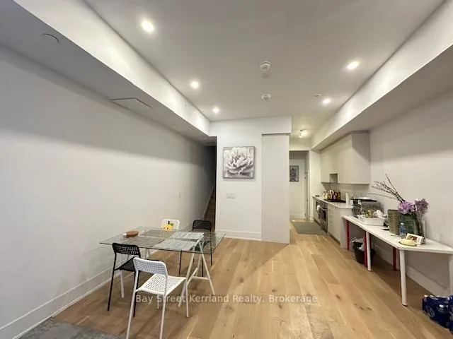 Photo 5 of Unit #9 -Room B, 165 Pears Avenue, Toronto, The Annex — HOMEH