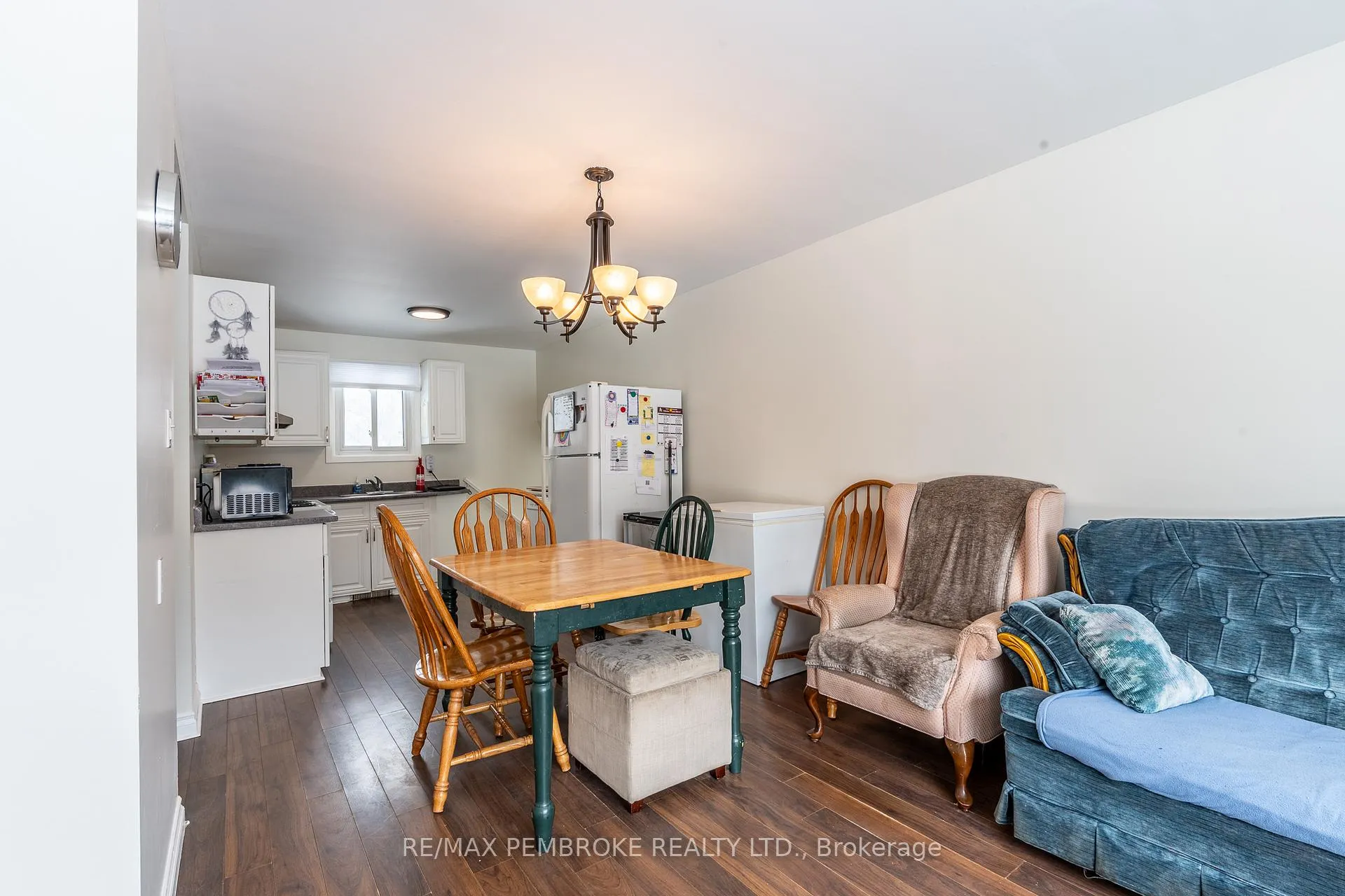 Photo 11 of 22&24 Hoffman Street, Petawawa — HOMEH