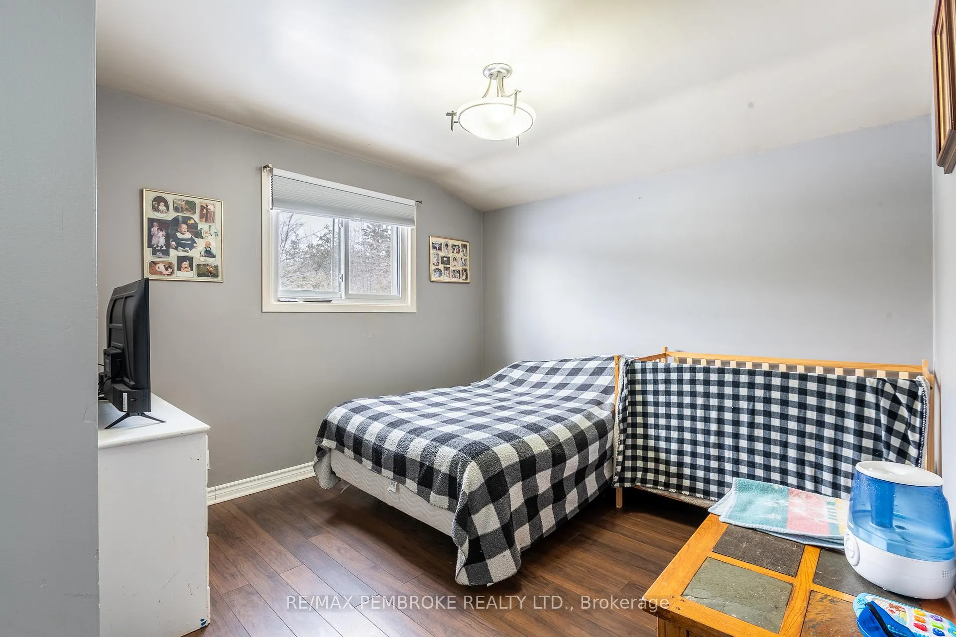 Photo 18 of 22&24 Hoffman Street, Petawawa — HOMEH