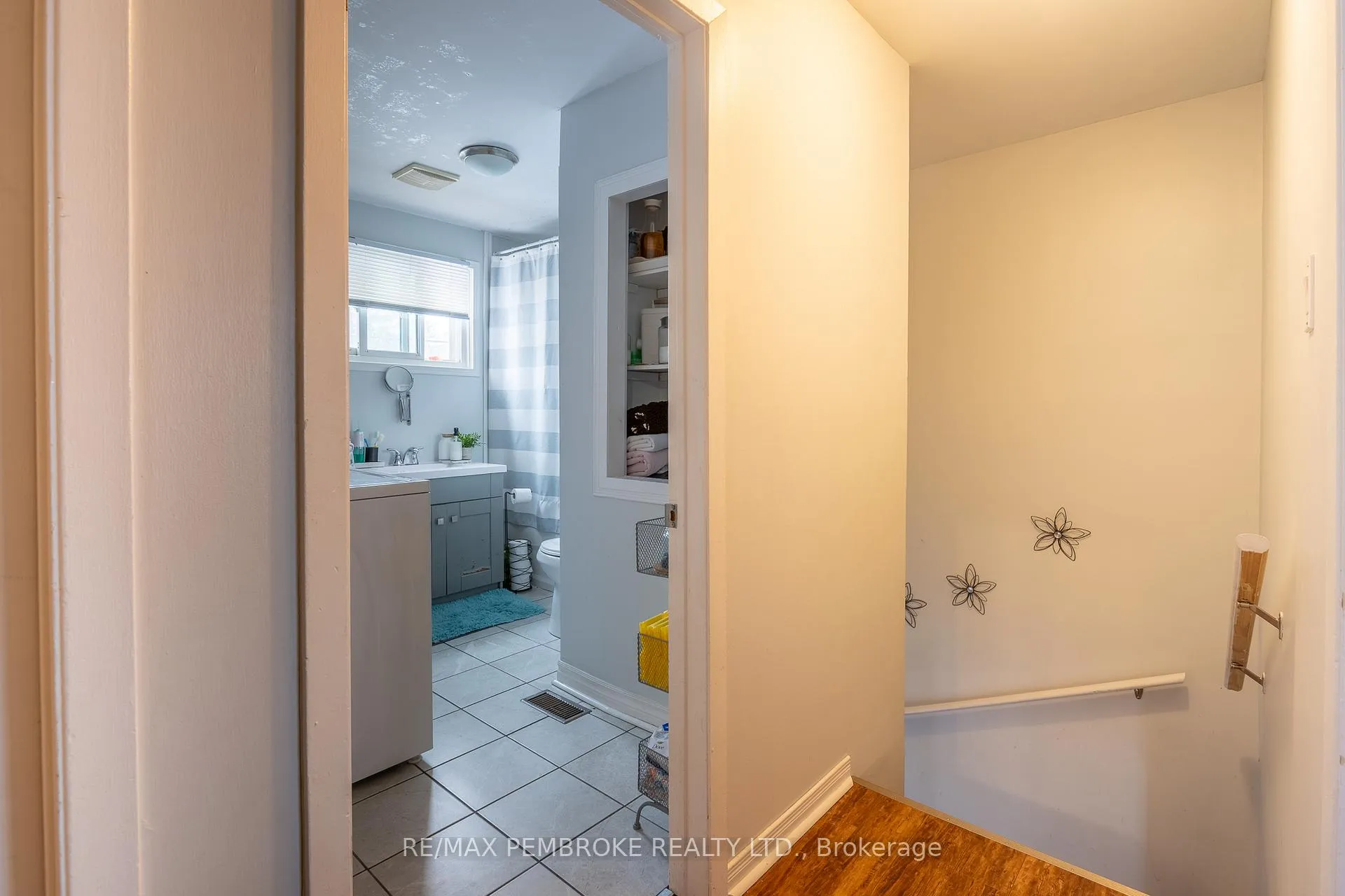 Photo 28 of 22&24 Hoffman Street, Petawawa — HOMEH