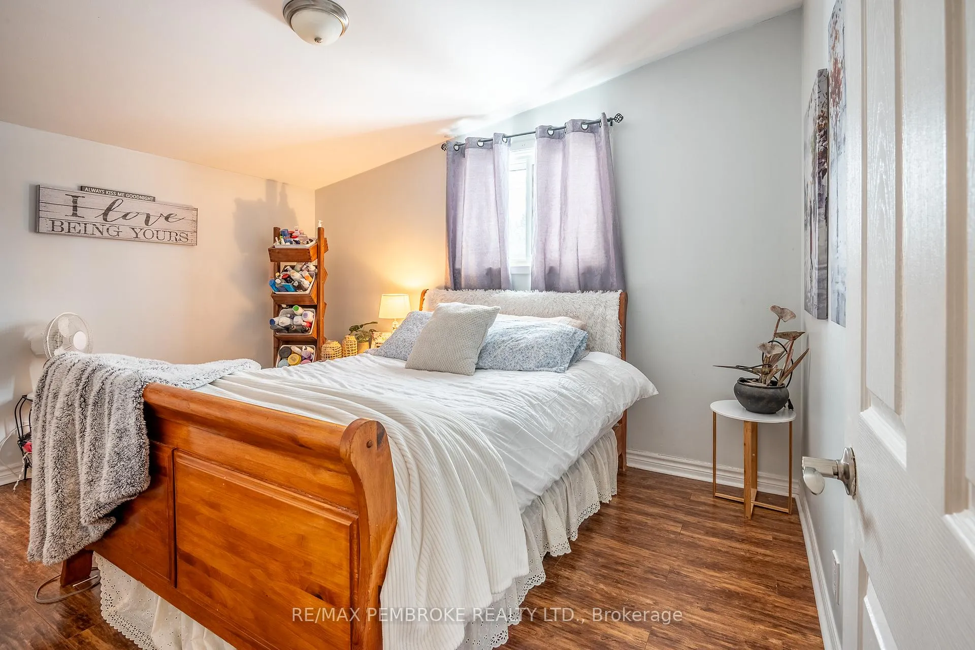 Photo 30 of 22&24 Hoffman Street, Petawawa — HOMEH