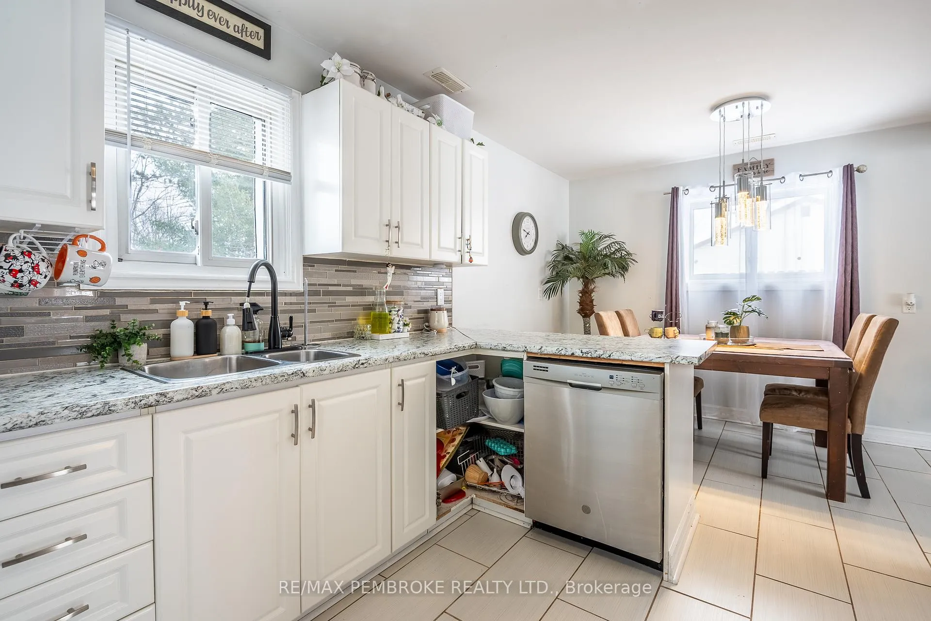 Photo 38 of 22&24 Hoffman Street, Petawawa — HOMEH