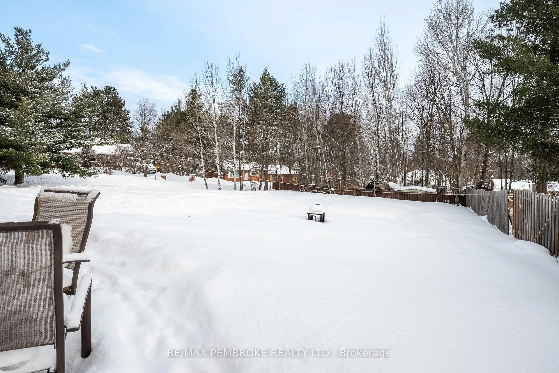 Photo 45 of 22&24 Hoffman Street, Petawawa — HOMEH
