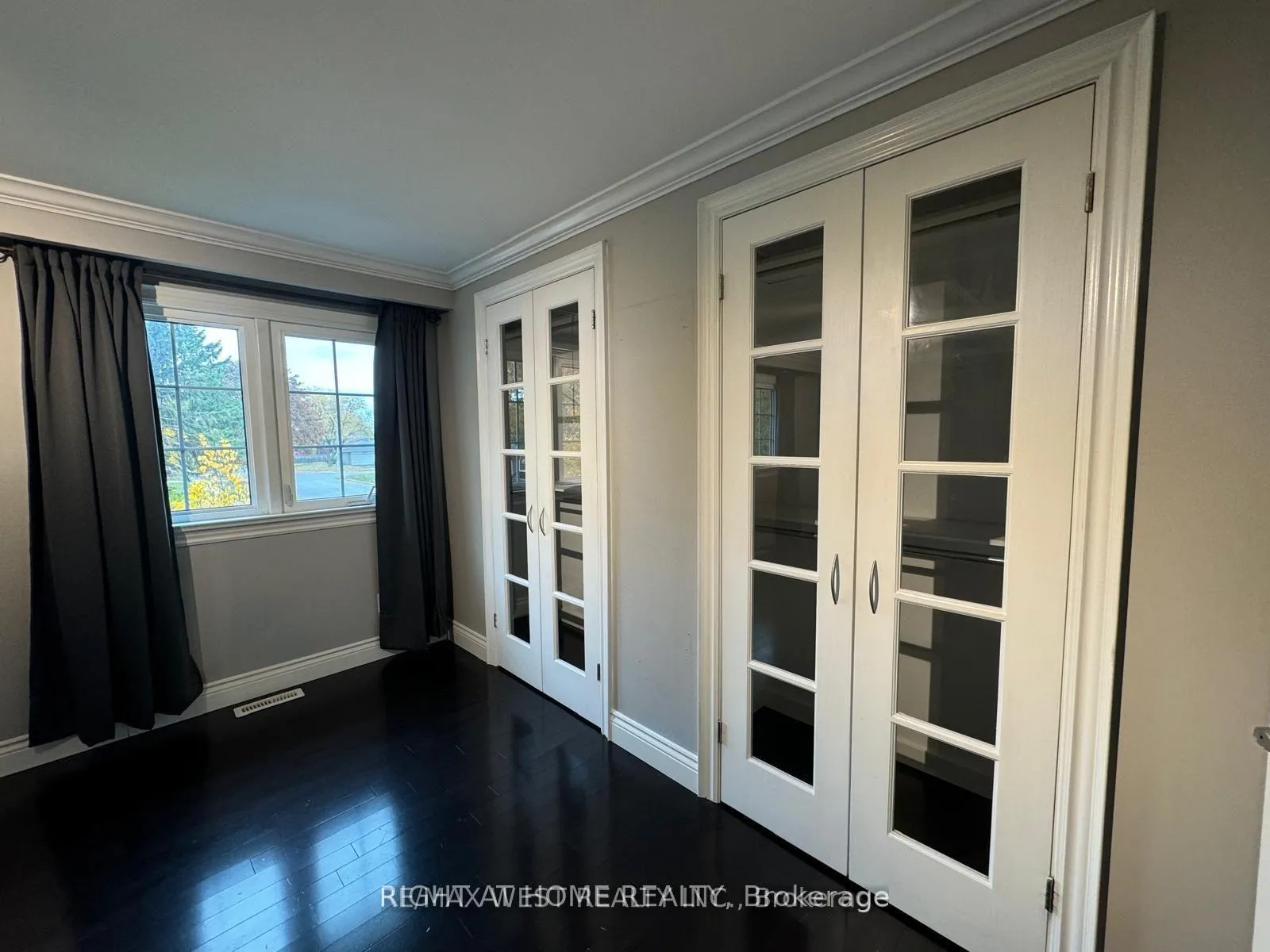 Photo 22 of 43 Clover Avenue, Barrie, Allandale Heights — HOMEH