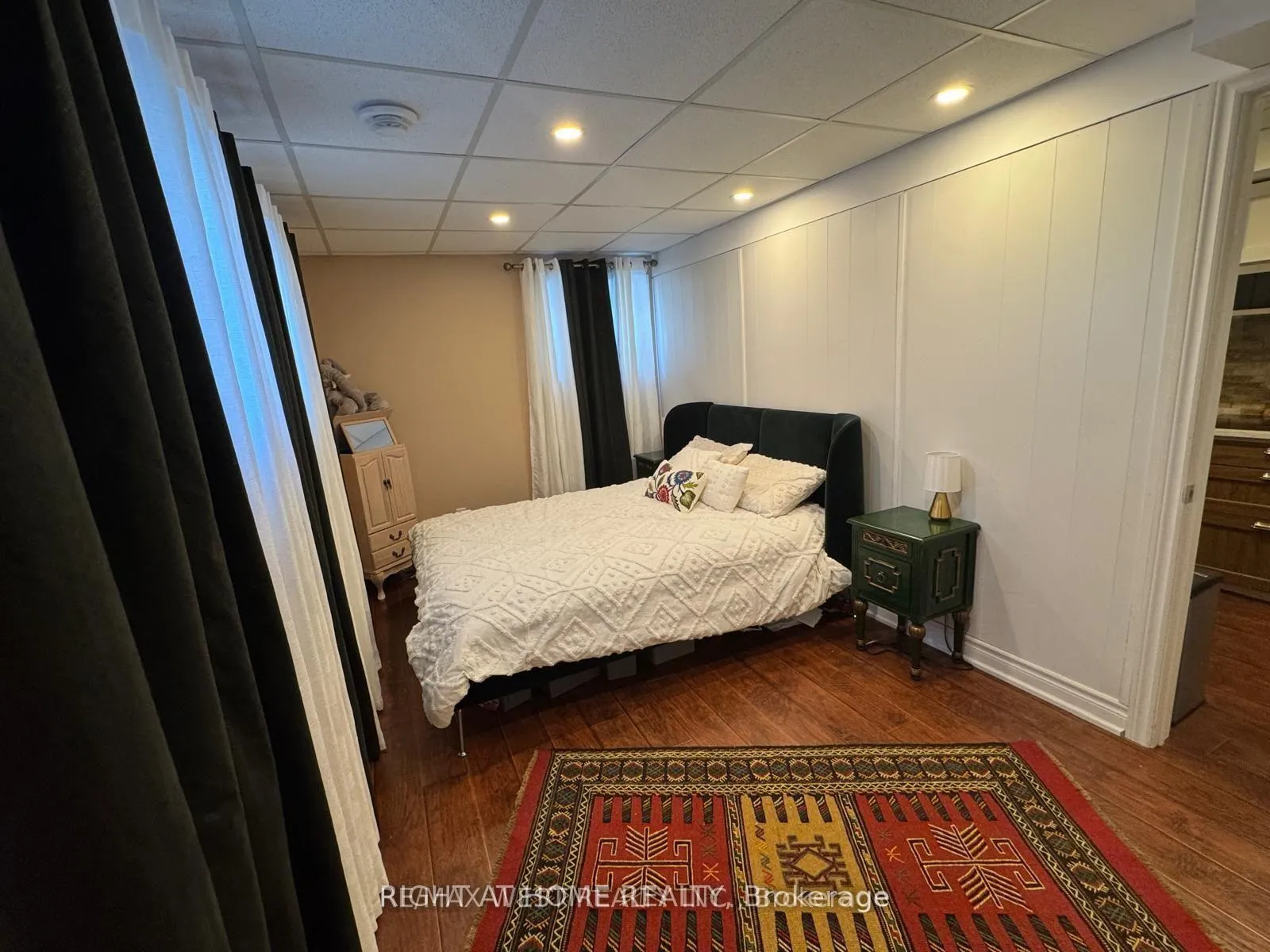 Photo 30 of 43 Clover Avenue, Barrie, Allandale Heights — HOMEH