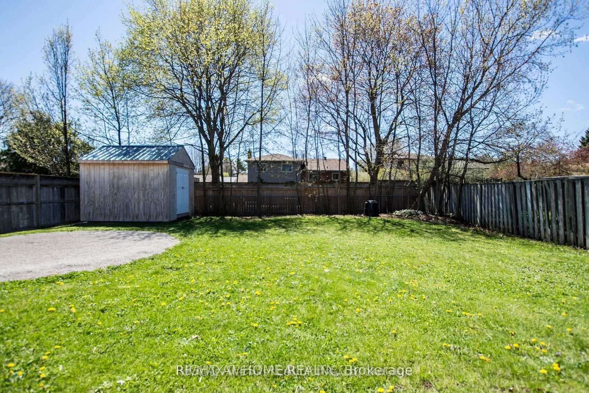 Photo 34 of 43 Clover Avenue, Barrie, Allandale Heights — HOMEH