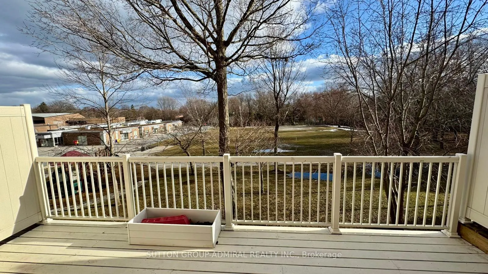 Photo 20 of 54 Heron Park Pl, Scarborough, West Hill — HOMEH