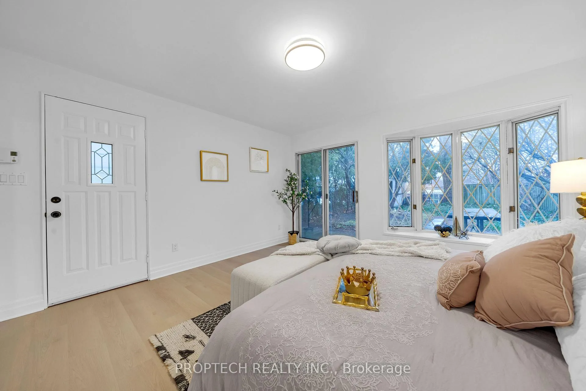 Photo 17 of 93 Wiley Avenue, Toronto, Danforth Village-East York — HOMEH