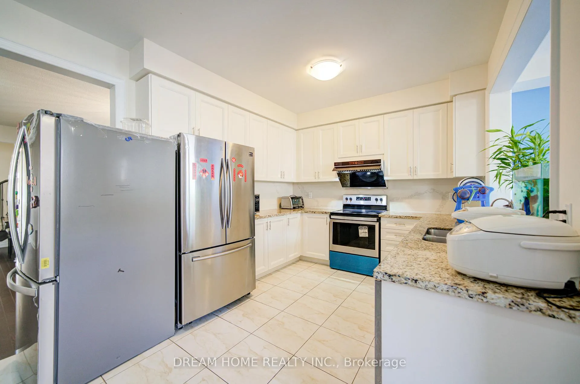 Photo 5 of 66 Mohandas Drive, Markham, Cedarwood — HOMEH
