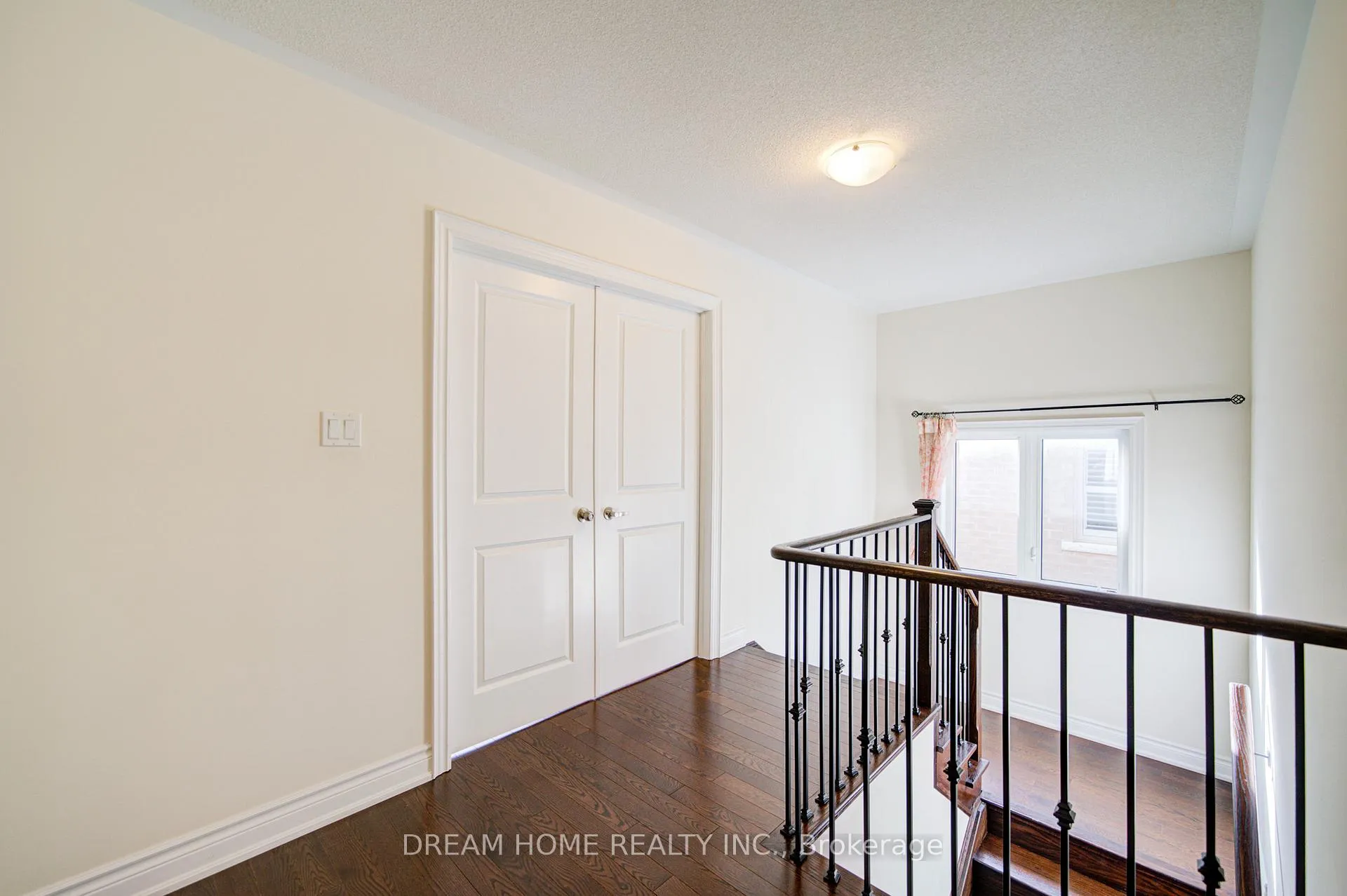 Photo 16 of 66 Mohandas Drive, Markham, Cedarwood — HOMEH