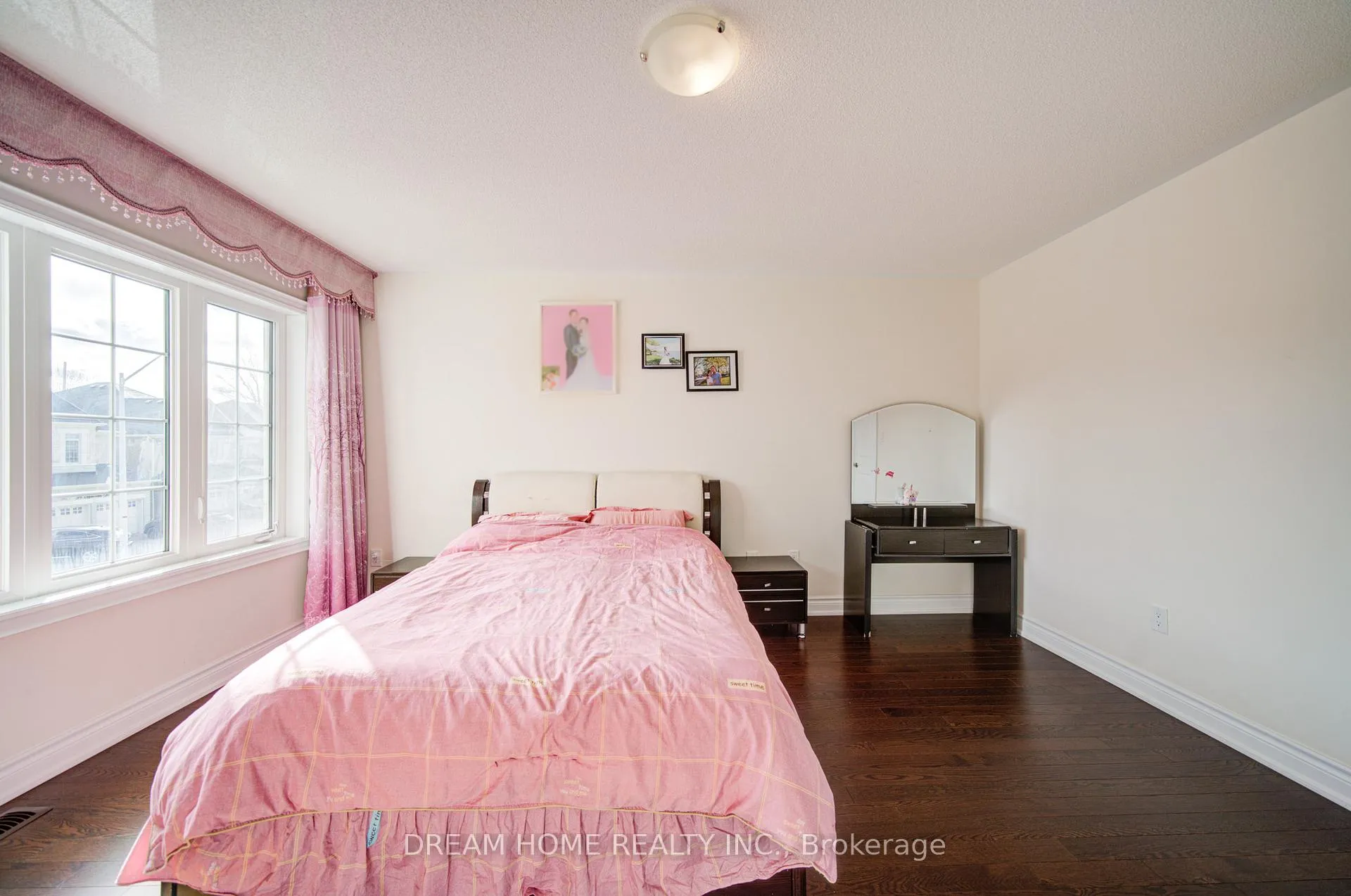 Photo 18 of 66 Mohandas Drive, Markham, Cedarwood — HOMEH