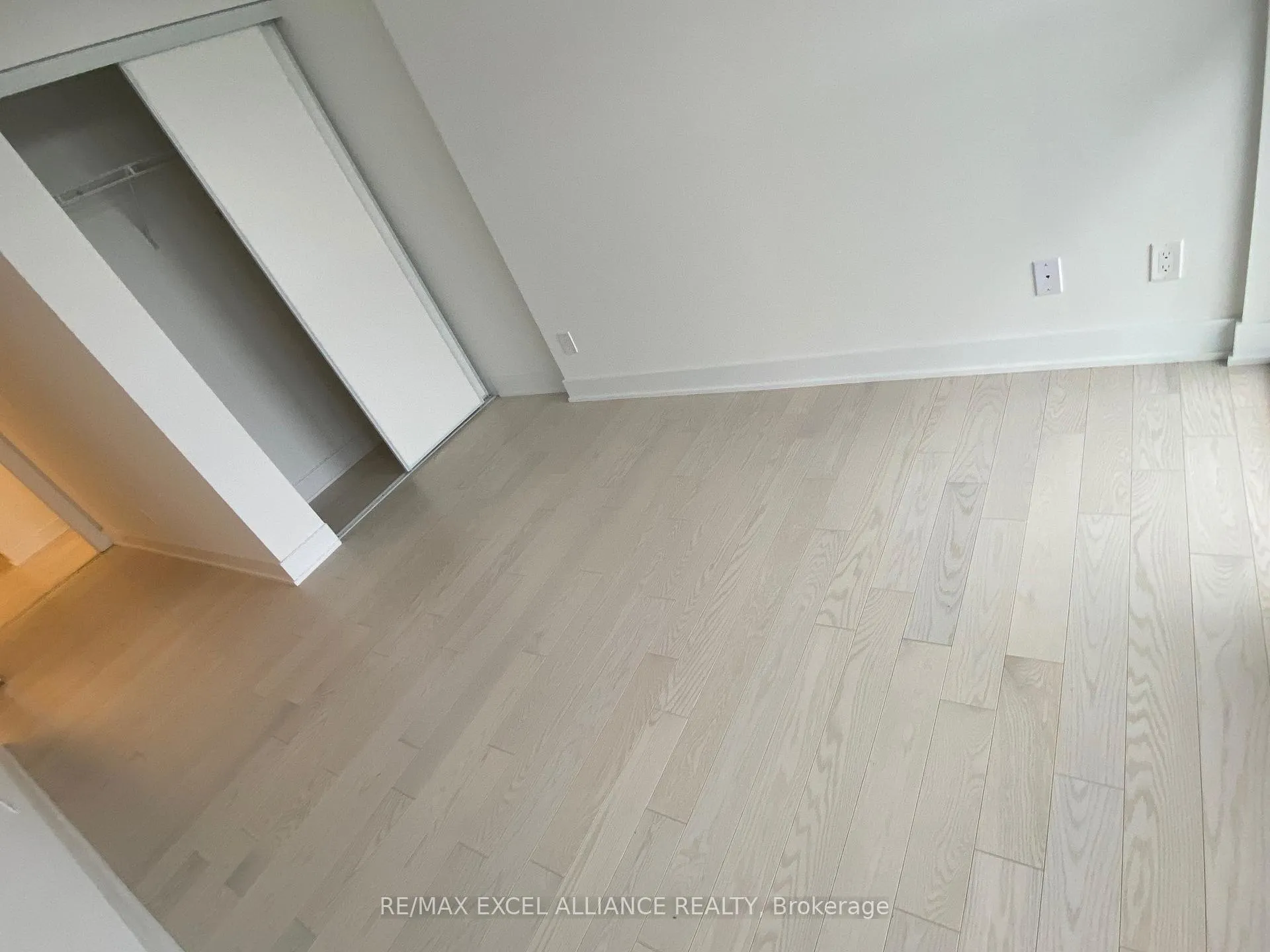 Photo 8 of Unit 709, 181 Bedford Road, Toronto, The Annex — HOMEH
