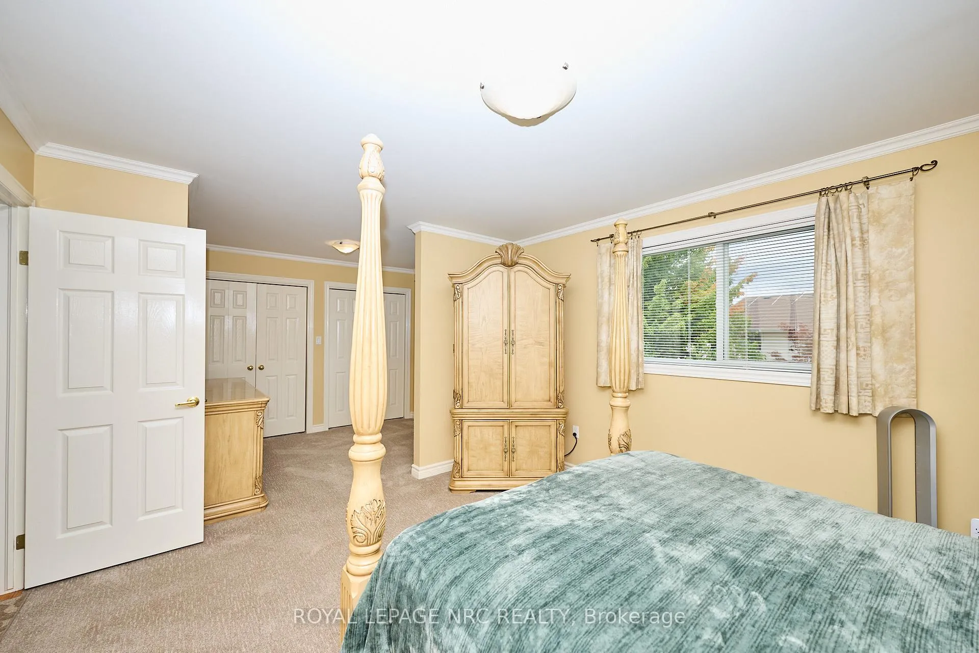 Photo 16 of 8105 Citation Road, Niagara Falls, Ascot — HOMEH