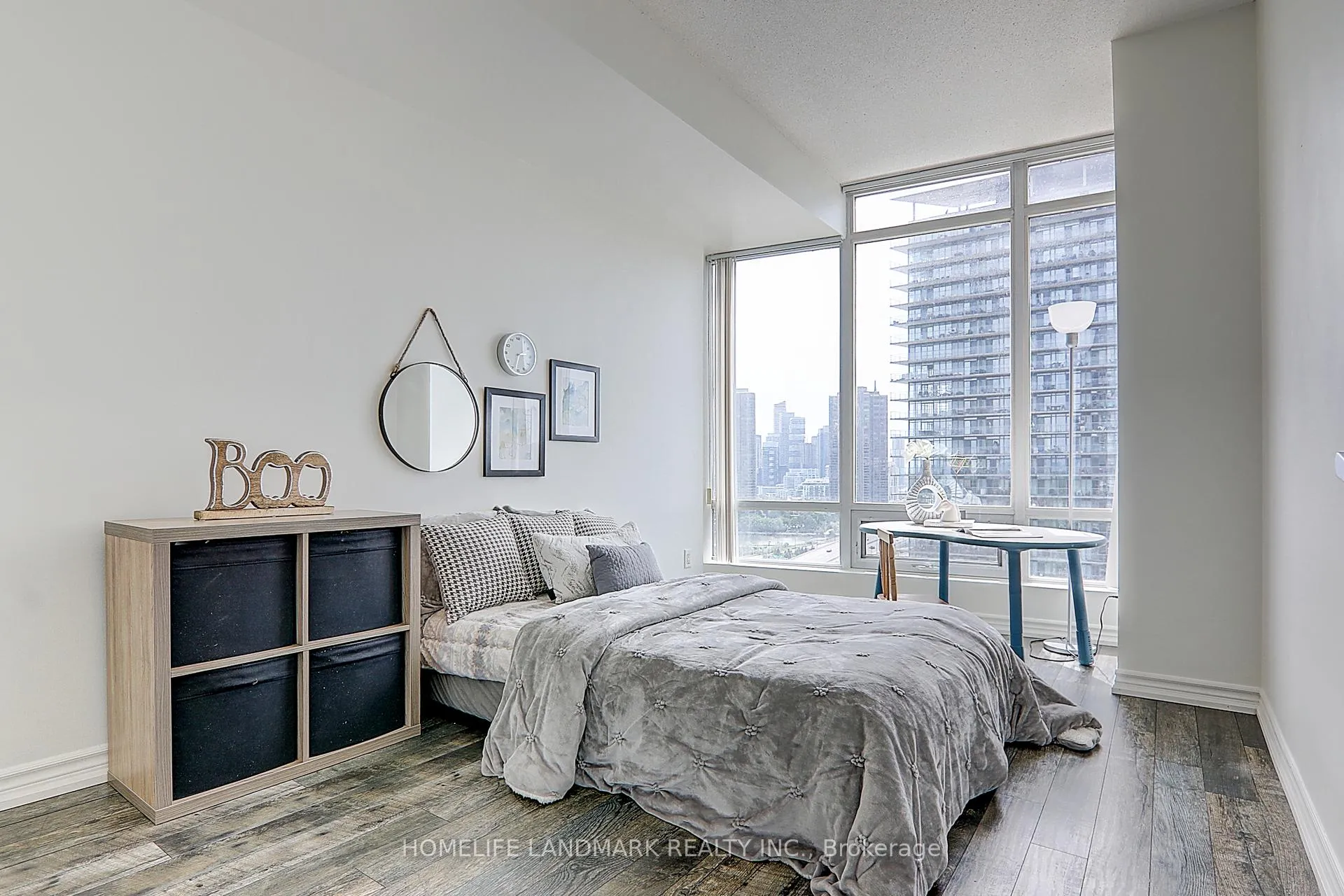 Photo 13 of Unit 1811, 15 Windermere Avenue, Toronto, High Park-Swansea — HOMEH