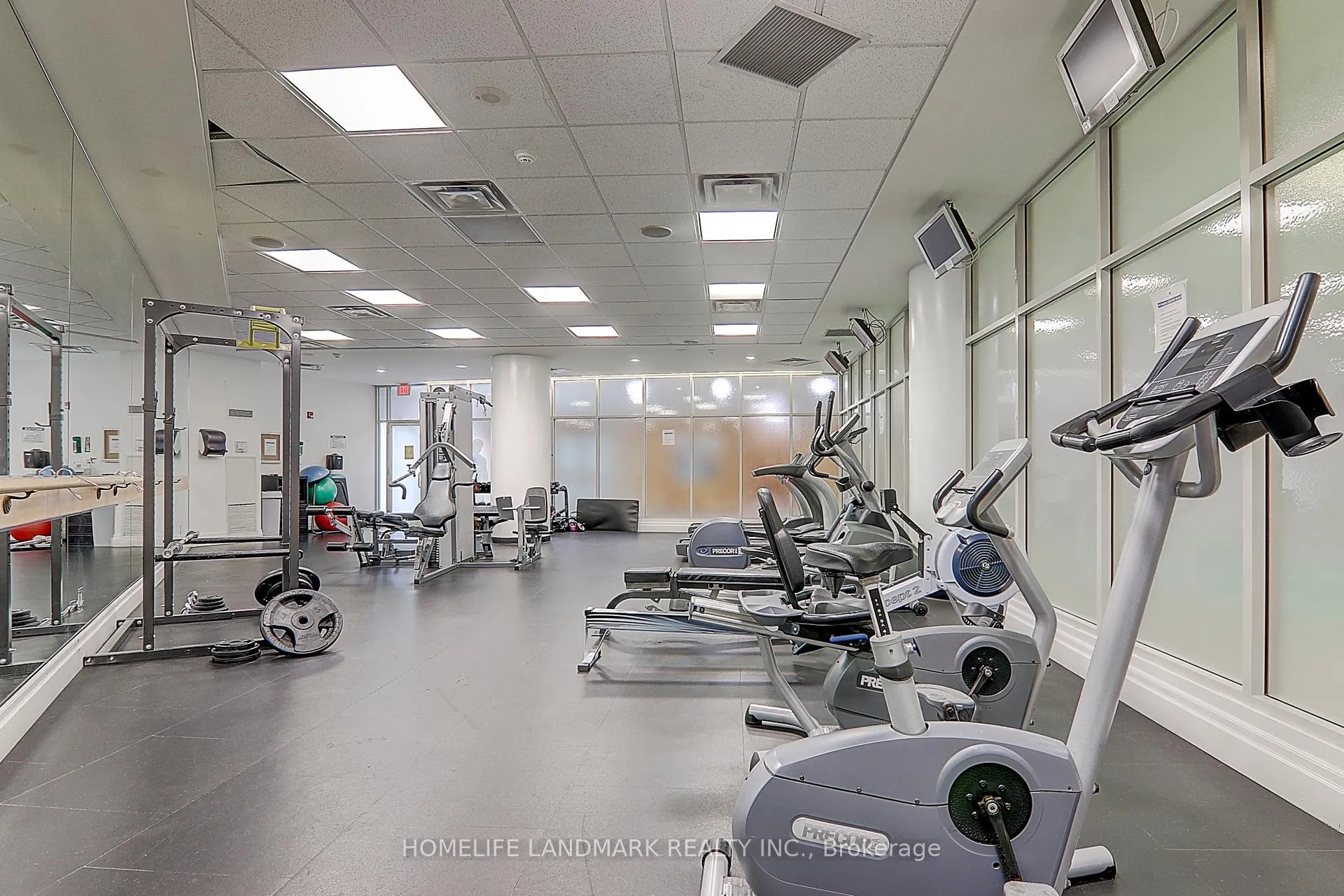 Photo 25 of Unit 1811, 15 Windermere Avenue, Toronto, High Park-Swansea — HOMEH