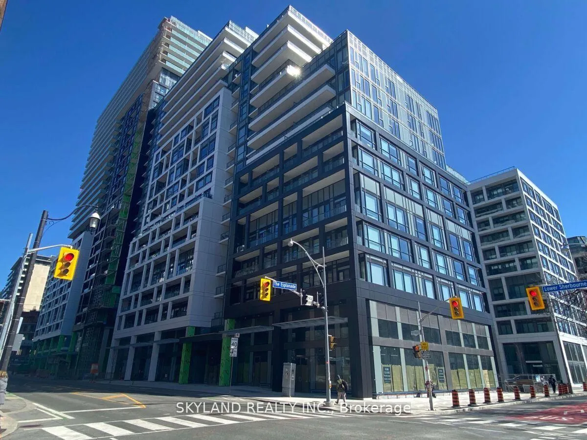 Photo 1 of Unit LPH2901, 70 Princess Street, Toronto, Waterfront Communities — HOMEH