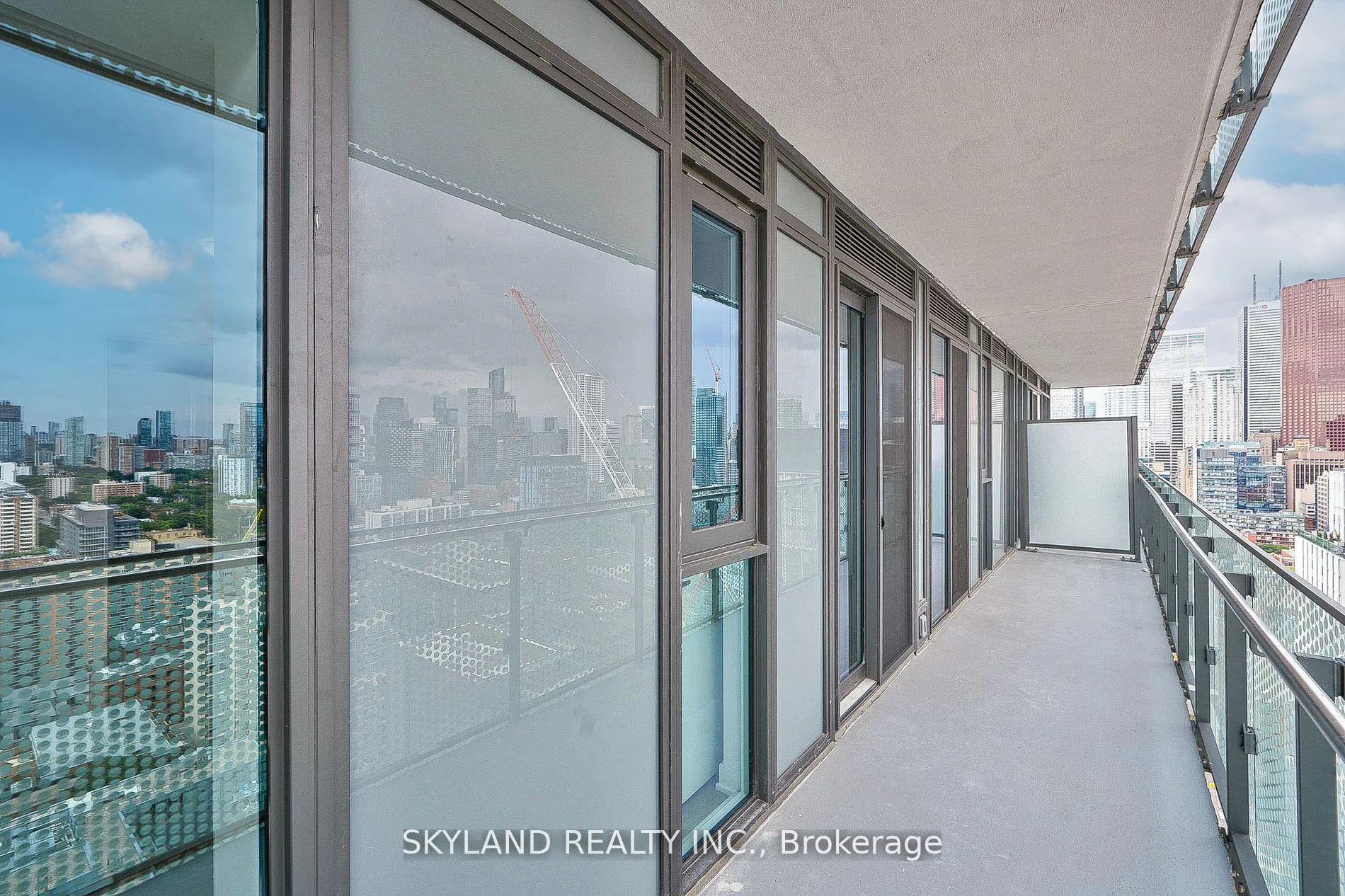 Photo 16 of Unit LPH2901, 70 Princess Street, Toronto, Waterfront Communities — HOMEH