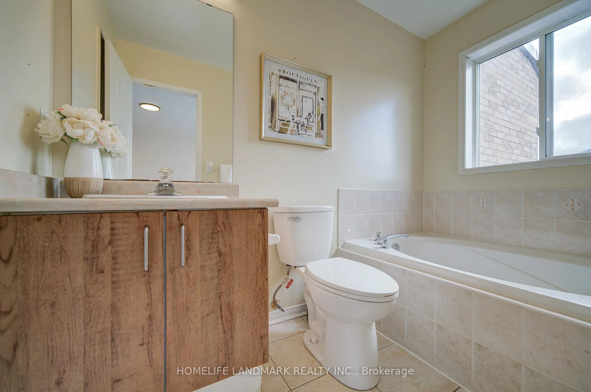 Photo 19 of 351 Deepsprings Crescent, Vaughan, Vellore Village — HOMEH