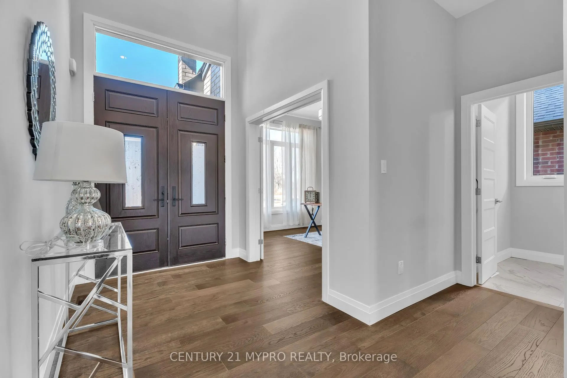 Photo 4 of 65 Daventry Way, Middlesex Centre, Kilworth — HOMEH