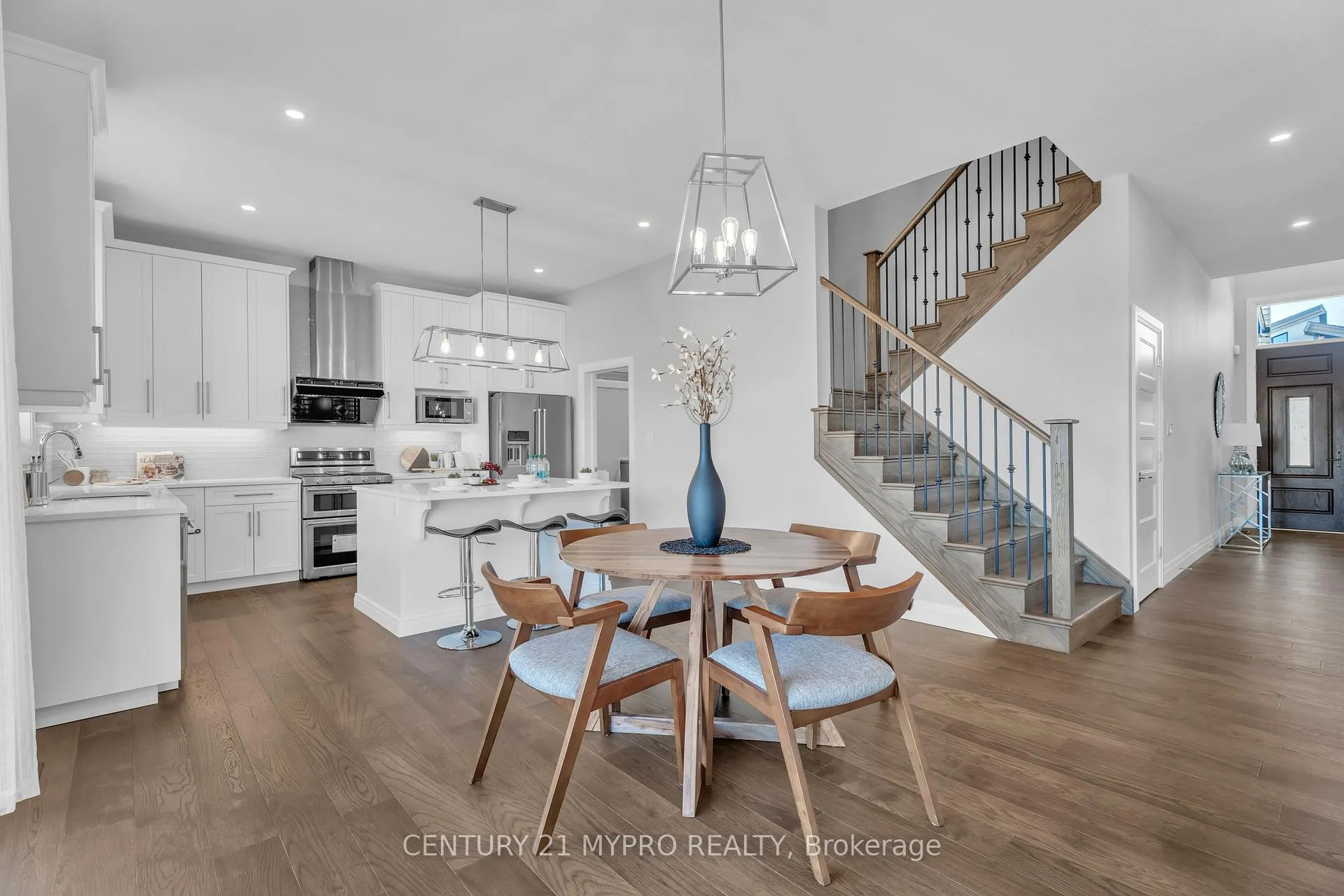 Photo 14 of 65 Daventry Way, Middlesex Centre, Kilworth — HOMEH