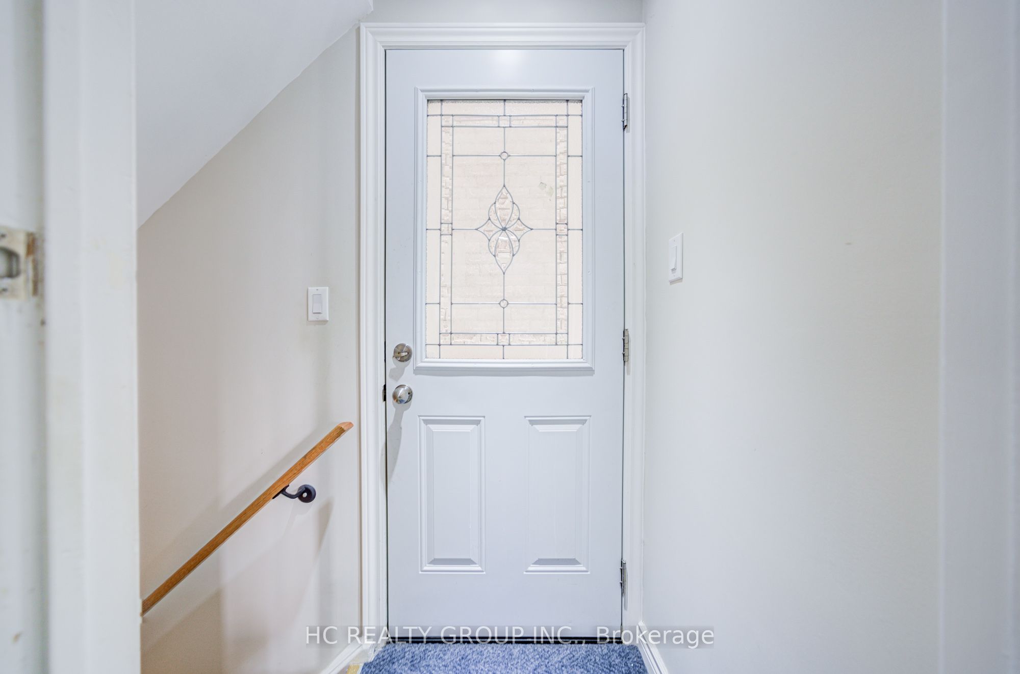 Photo 8 of 21 Appleby Crescent, Markham, Milliken Mills West — HOMEH