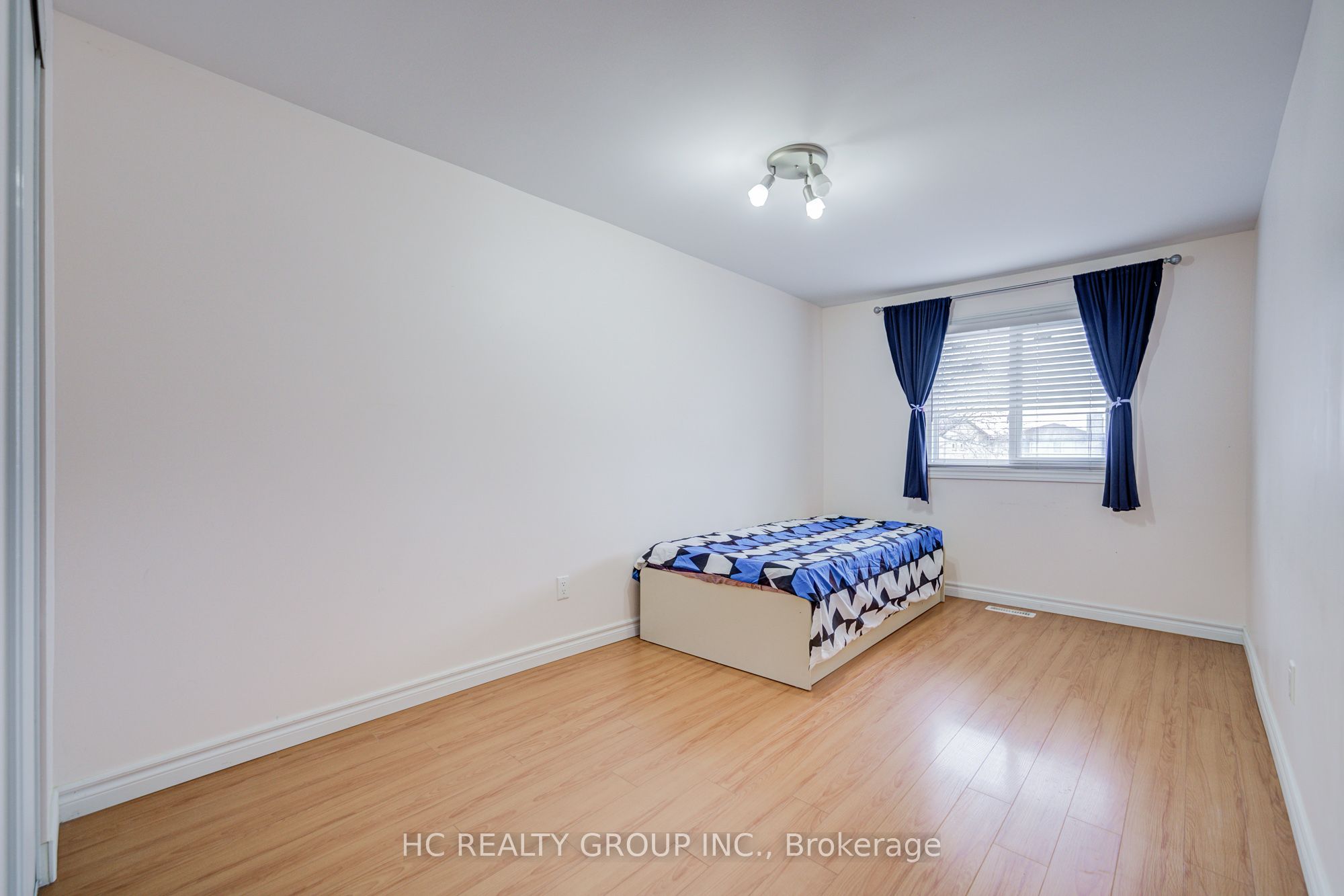 Photo 27 of 21 Appleby Crescent, Markham, Milliken Mills West — HOMEH