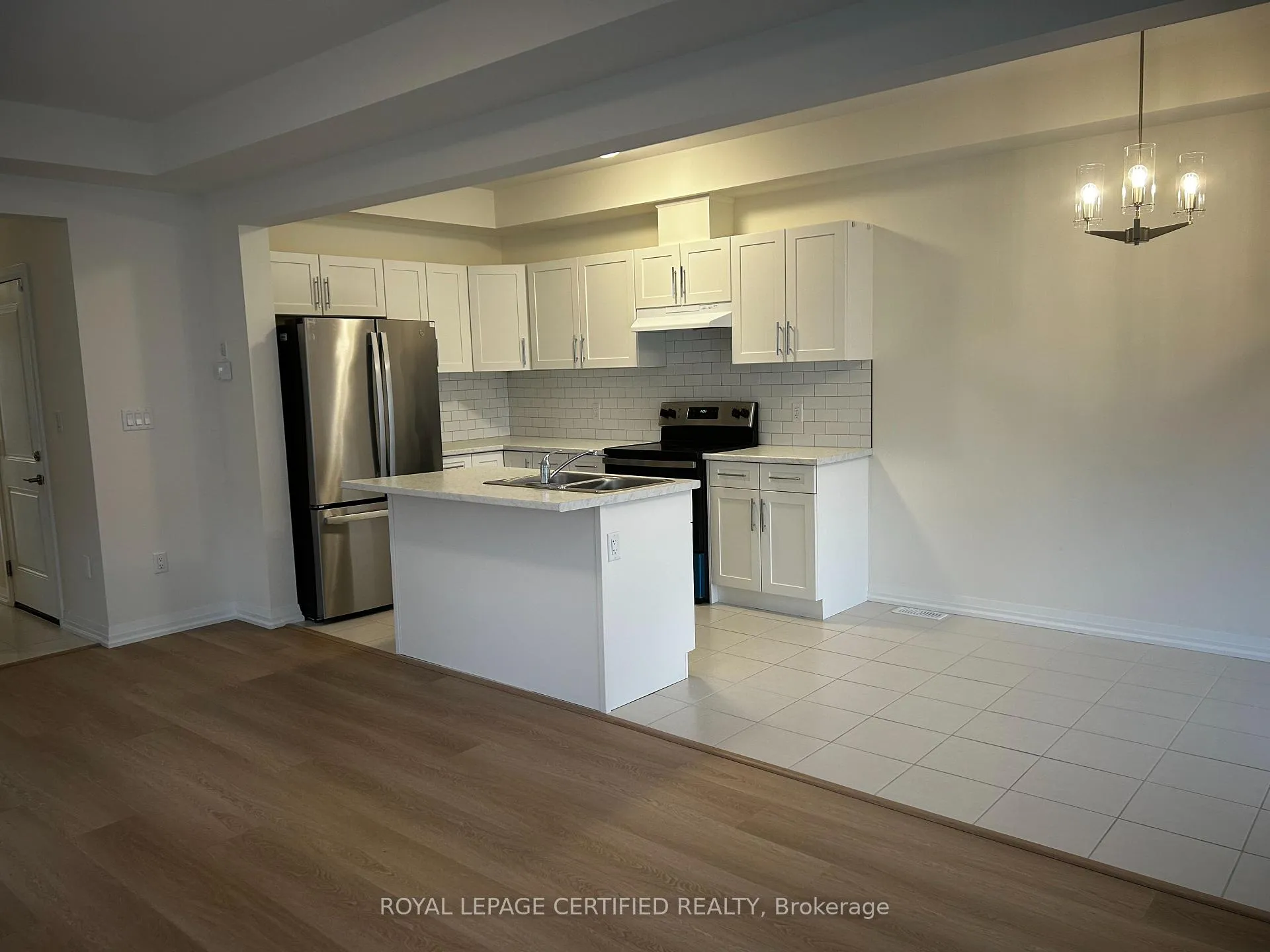 Photo 9 of 40 Whelan Court, Thorold, Hurricane/Merrittville — HOMEH