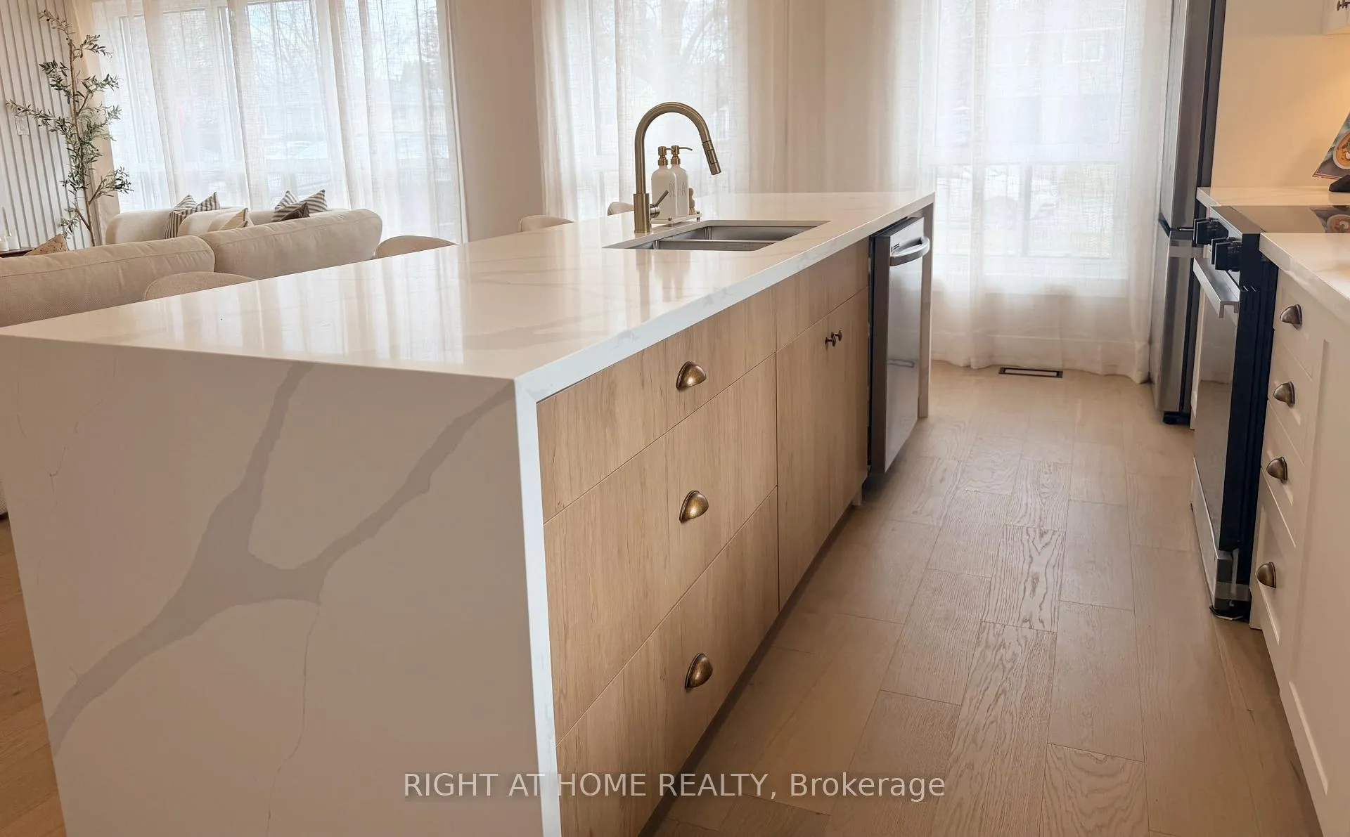 Photo 10 of 238 Bartley Bull Parkway, Brampton, Brampton East — HOMEH