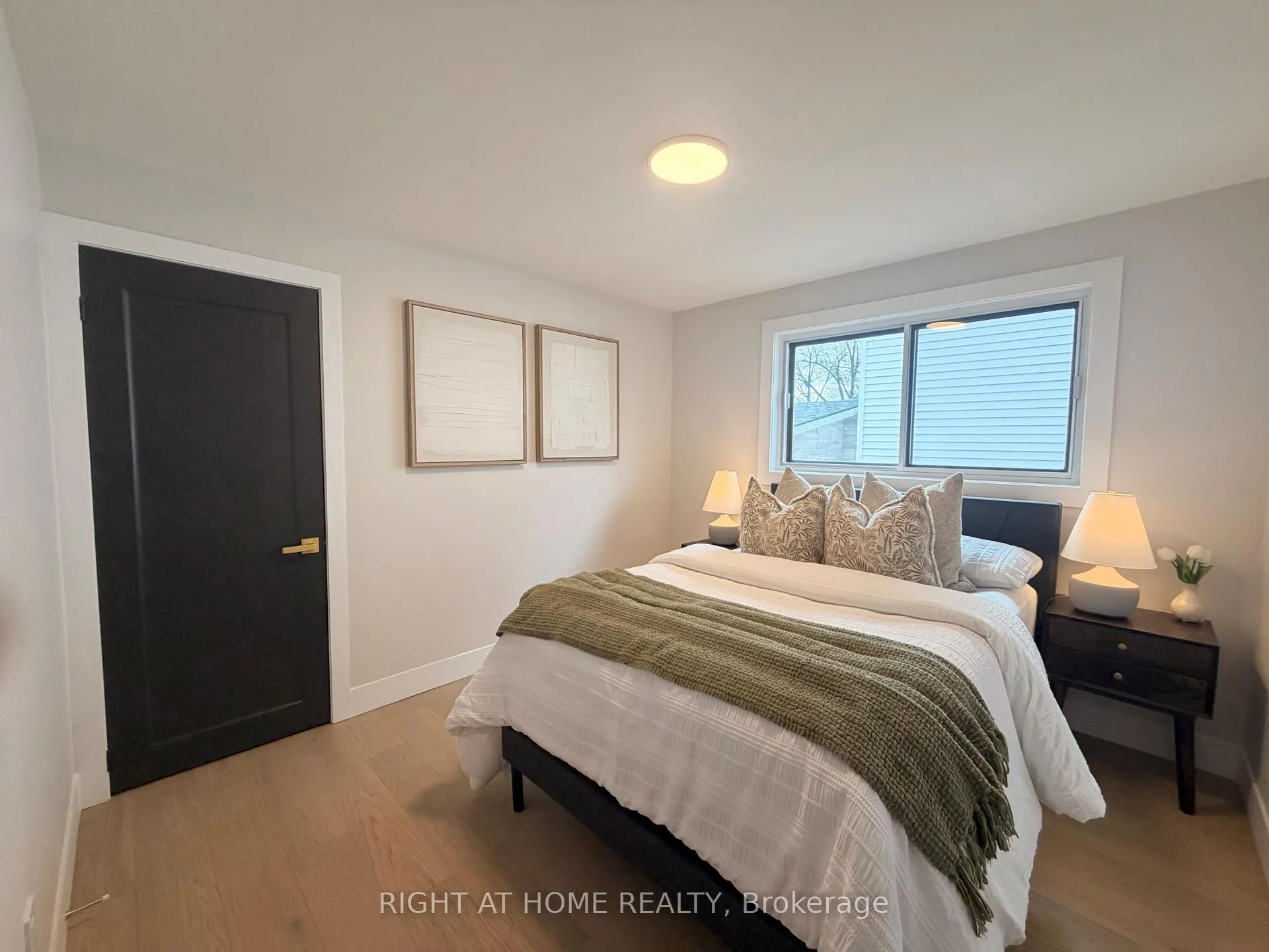 Photo 16 of 238 Bartley Bull Parkway, Brampton, Brampton East — HOMEH