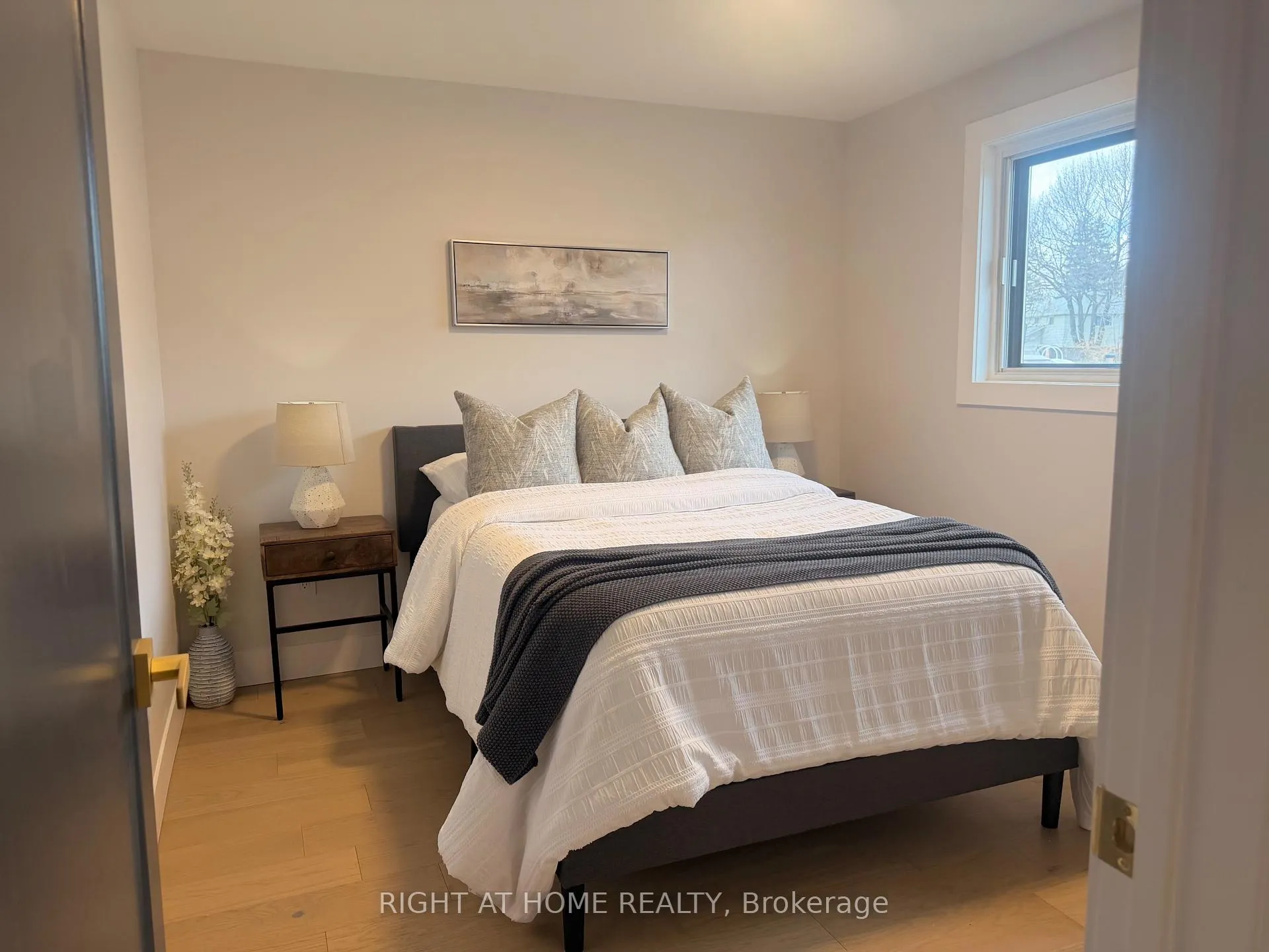 Photo 17 of 238 Bartley Bull Parkway, Brampton, Brampton East — HOMEH