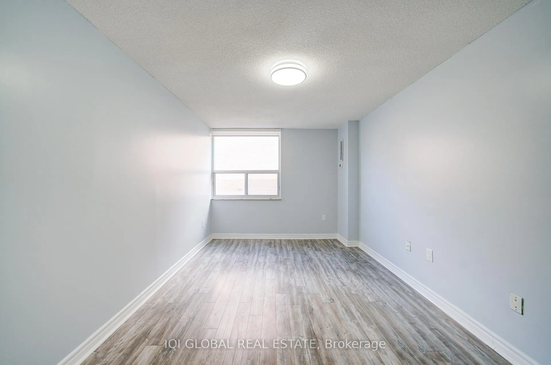 Photo 3 of Unit 107, 4062 Lawrence Avenue E, Scarborough, West Hill — HOMEH