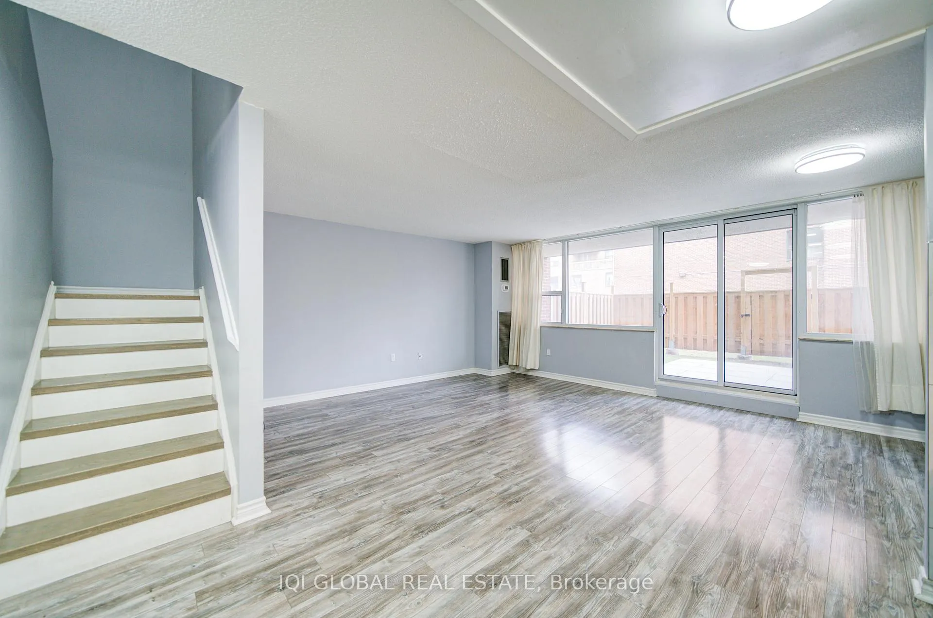 Photo 13 of Unit 107, 4062 Lawrence Avenue E, Scarborough, West Hill — HOMEH