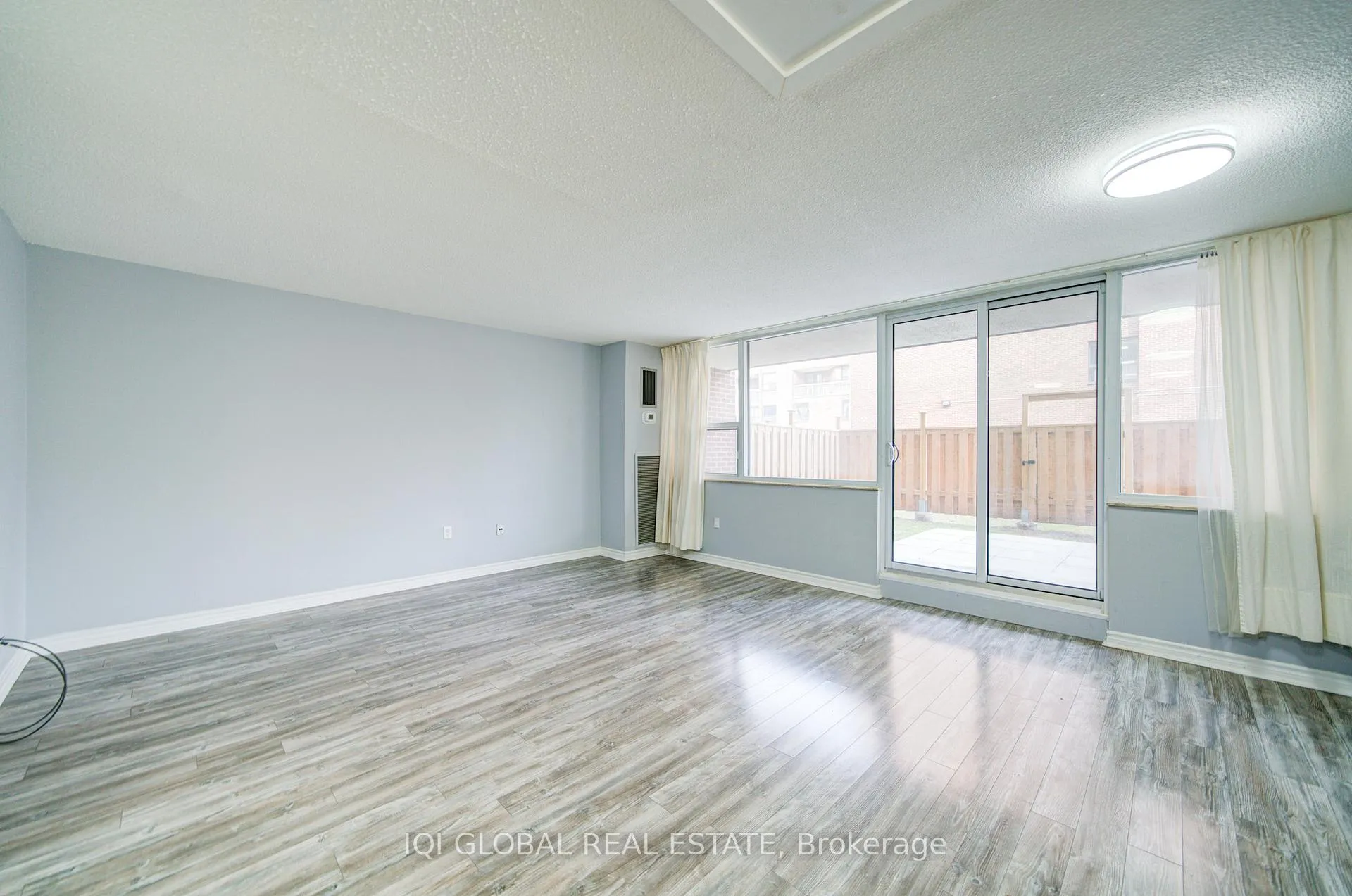 Photo 16 of Unit 107, 4062 Lawrence Avenue E, Scarborough, West Hill — HOMEH