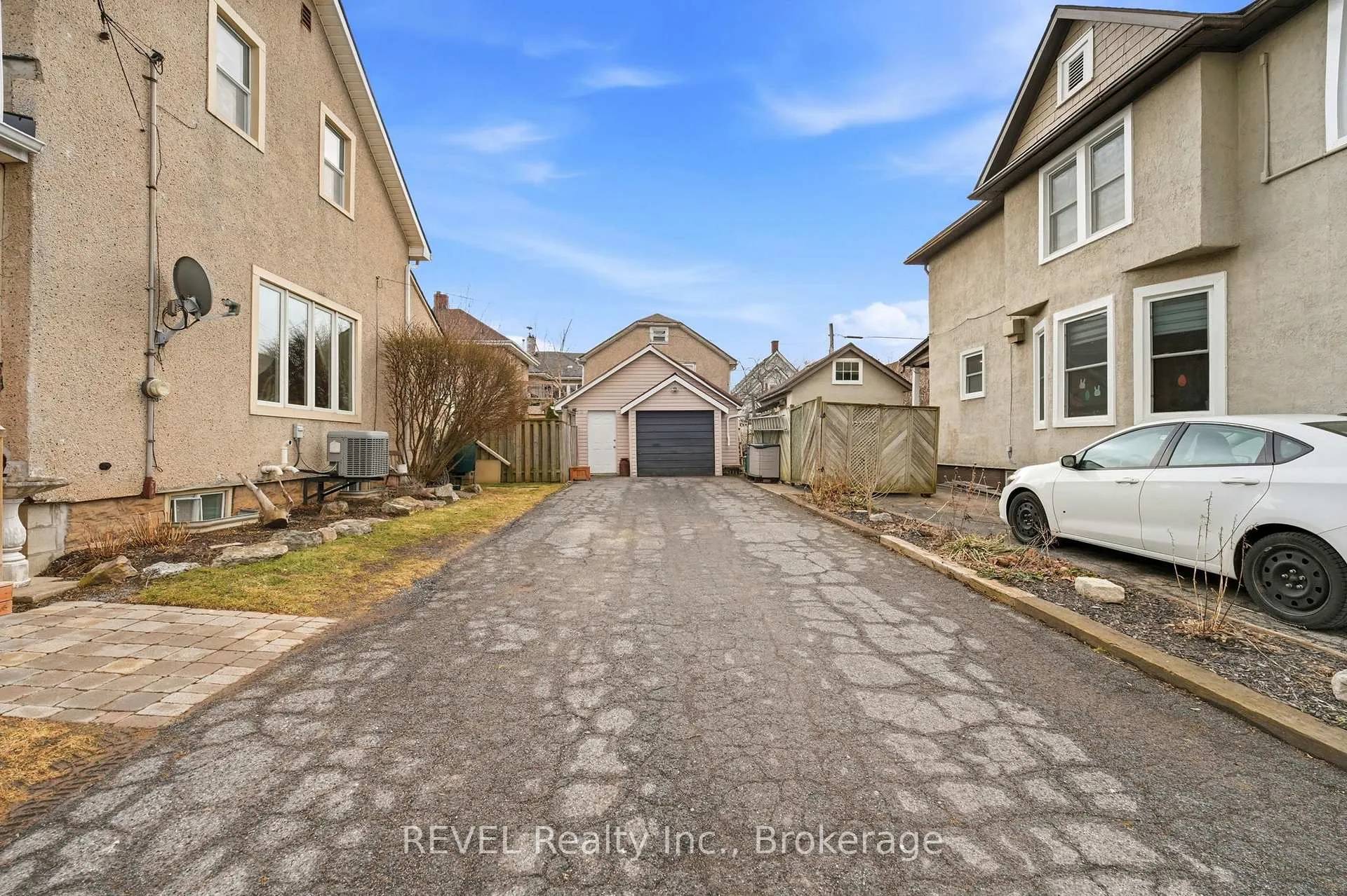 Photo 5 of 75 Grove Street, Welland, Welland Downtown — HOMEH