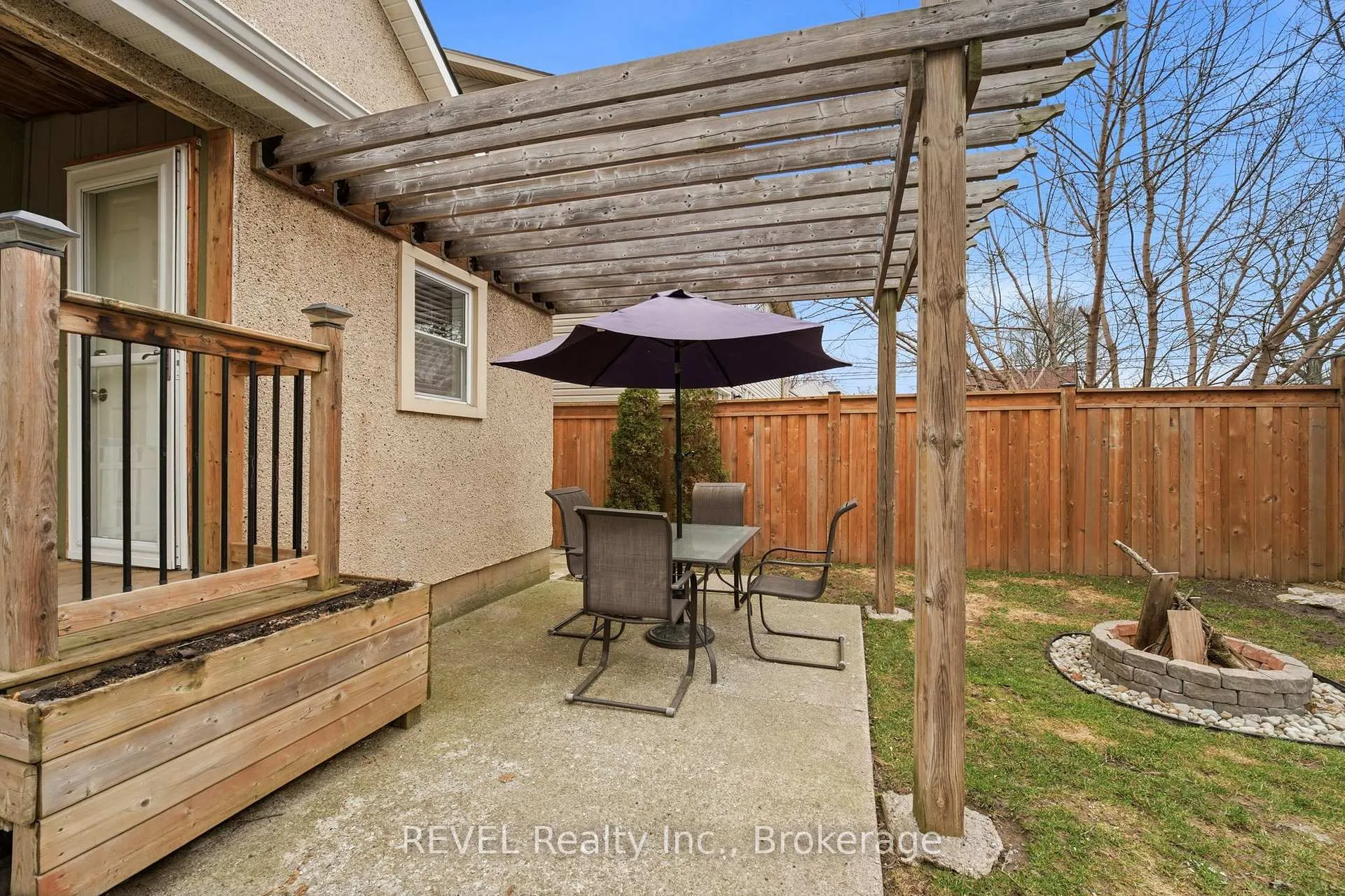 Photo 34 of 75 Grove Street, Welland, Welland Downtown — HOMEH