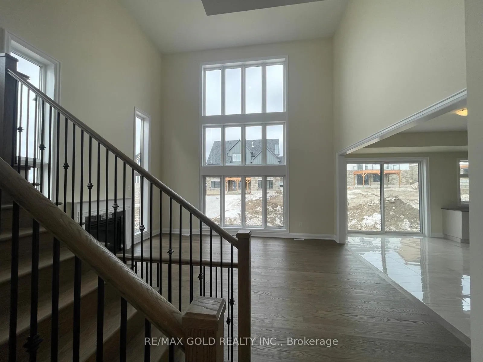 Photo 17 of 44 Pearsall Place, Oro-Medonte, Rural Oro-Medonte — HOMEH