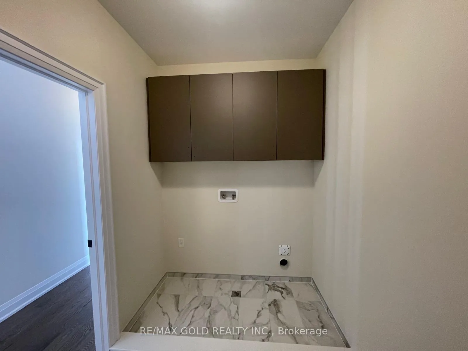 Photo 28 of 44 Pearsall Place, Oro-Medonte, Rural Oro-Medonte — HOMEH