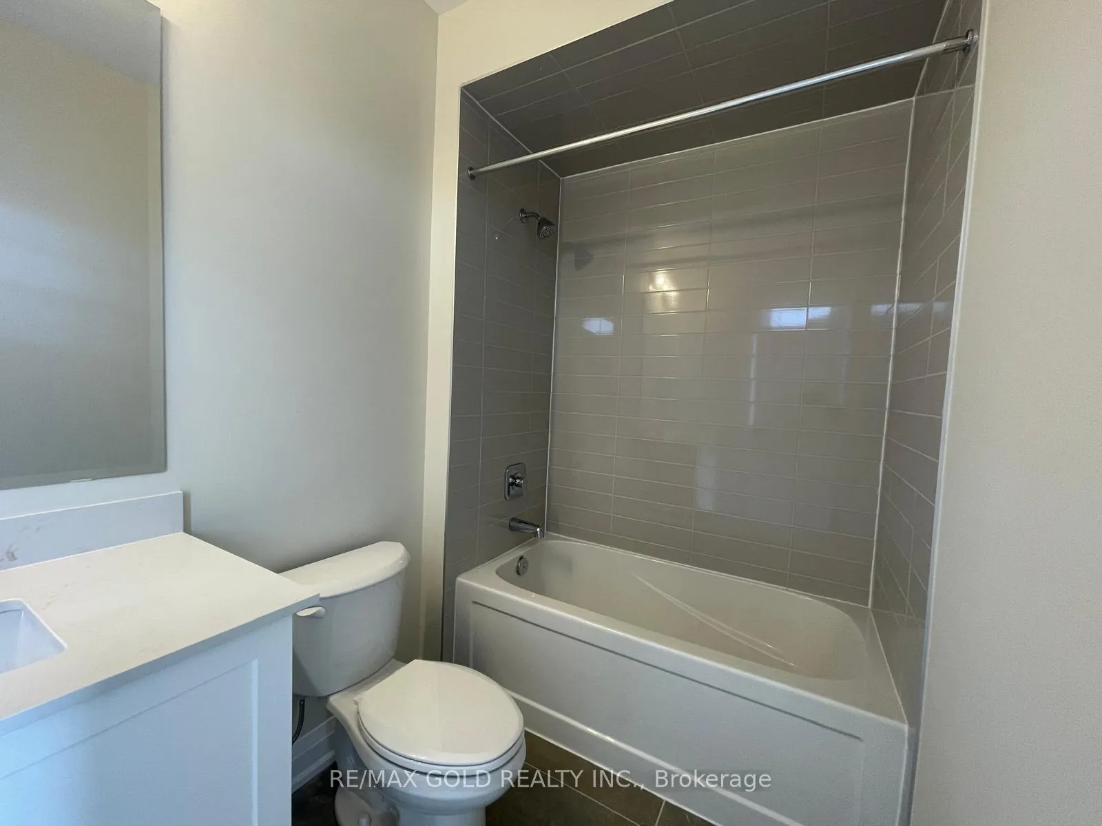 Photo 48 of 44 Pearsall Place, Oro-Medonte, Rural Oro-Medonte — HOMEH