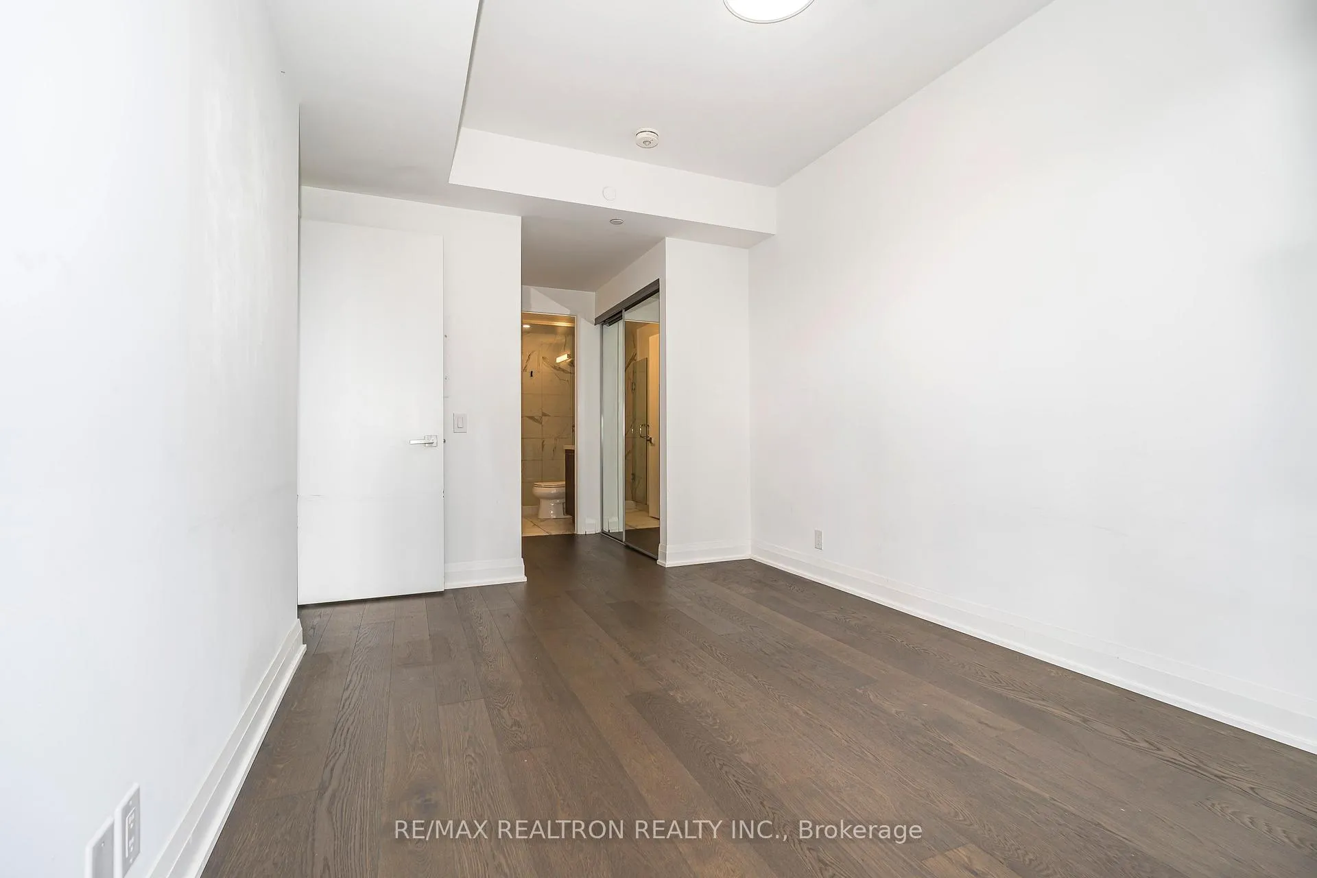 Photo 9 of Unit 1206, 33 Frederick Todd Way, Toronto, Thorncliffe Park — HOMEH