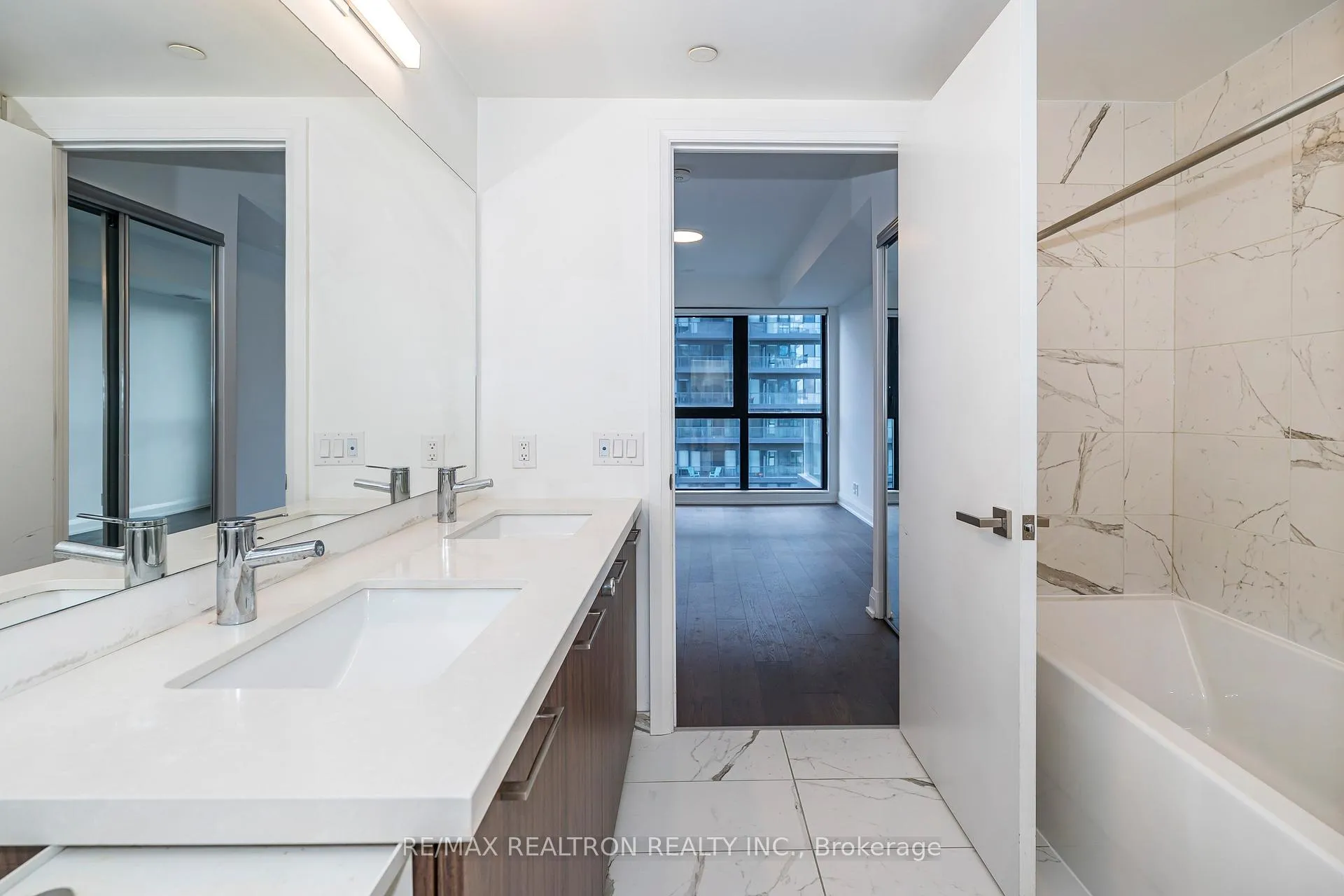 Photo 16 of Unit 1206, 33 Frederick Todd Way, Toronto, Thorncliffe Park — HOMEH