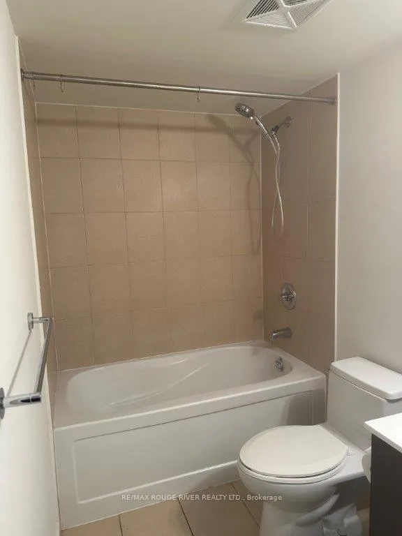 Photo 10 of Unit 1207, 1235 Bayly Street, Pickering, Bay Ridges — HOMEH