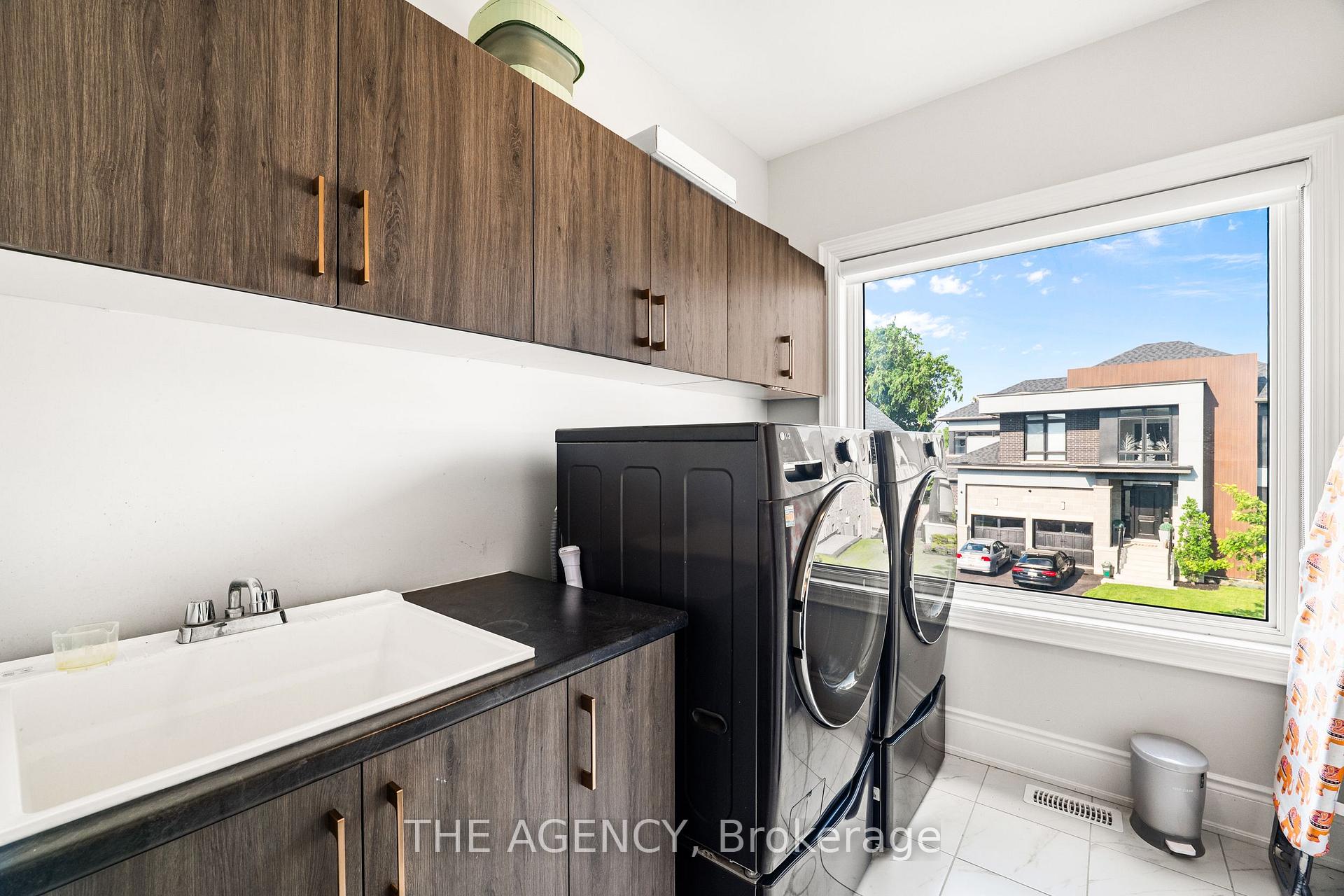 Photo 38 of 2 Lake Lenora Avenue, King, Nobleton — HOMEH