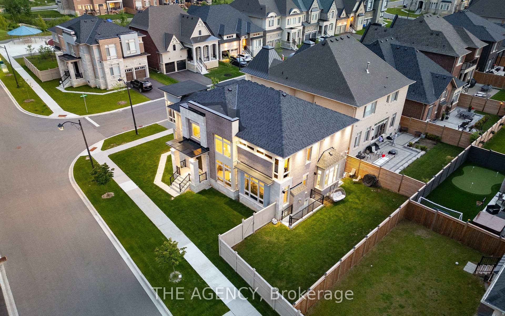 Photo 47 of 2 Lake Lenora Avenue, King, Nobleton — HOMEH