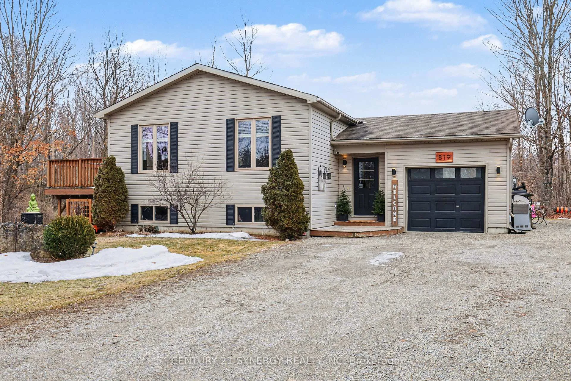 Photo 2 of 819 MacPherson Road, Montague, Montague Twp — HOMEH