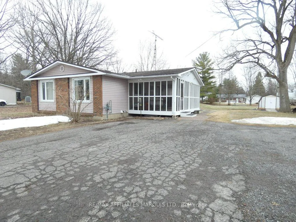 Photo 25 of 9 Sutton Drive, Edwardsburgh/Cardinal, Edwardsburgh/Cardinal Twp — HOMEH