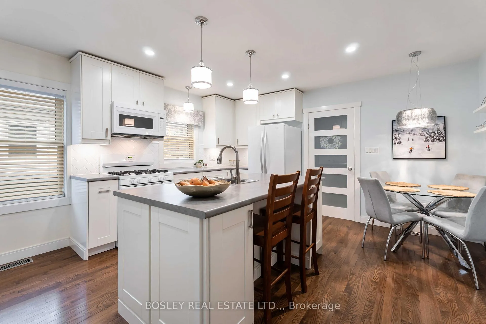 Photo 10 of 51 Merigold Street, St. Catharines, Western Hill — HOMEH