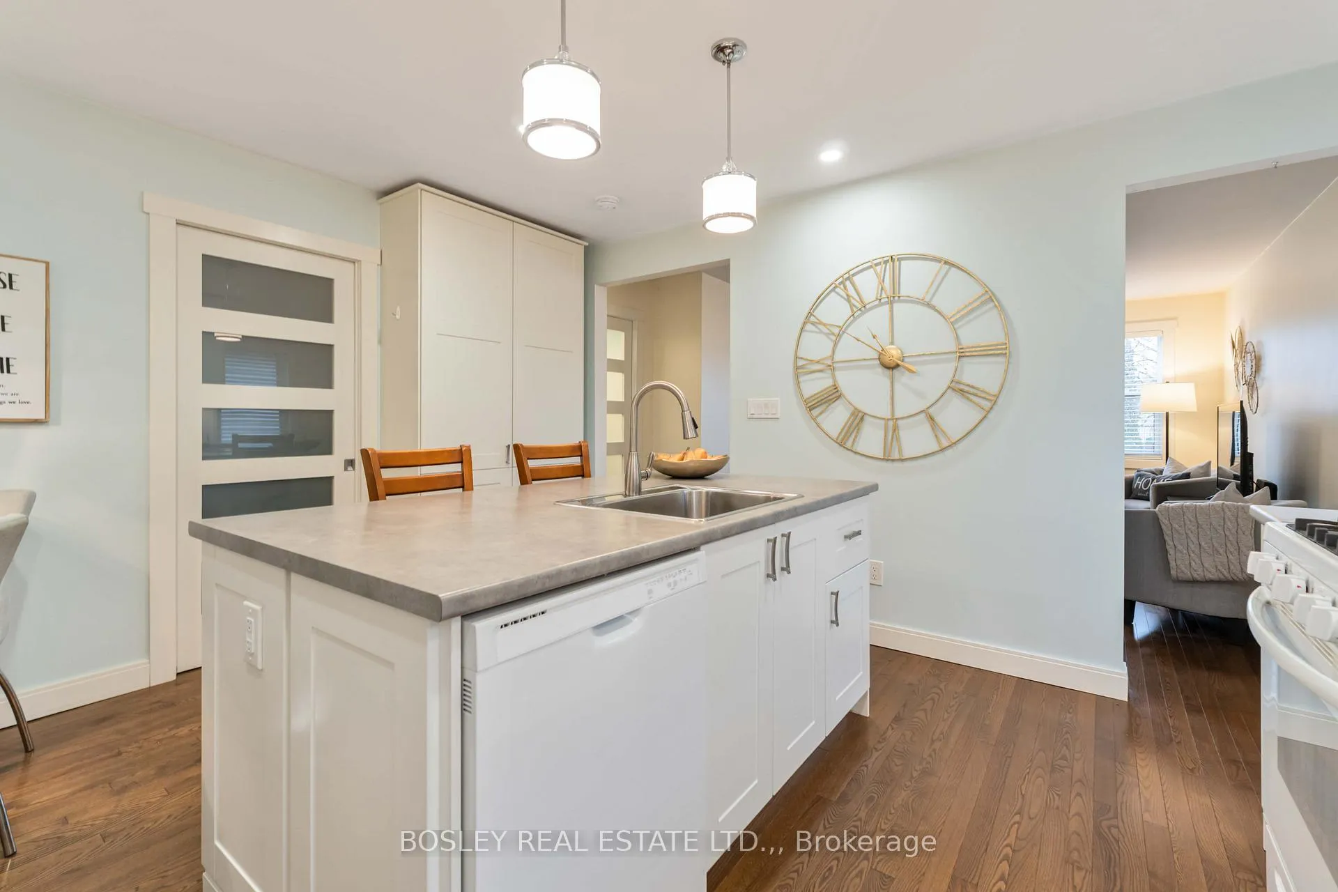 Photo 14 of 51 Merigold Street, St. Catharines, Western Hill — HOMEH