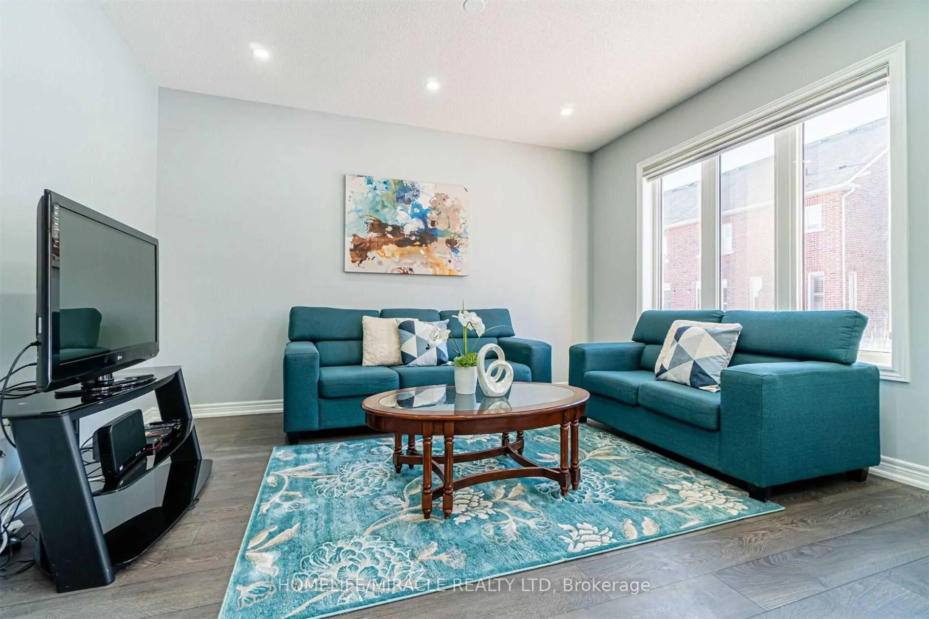 Photo 18 of 17 Truro Circle, Brampton, Northwest Brampton — HOMEH