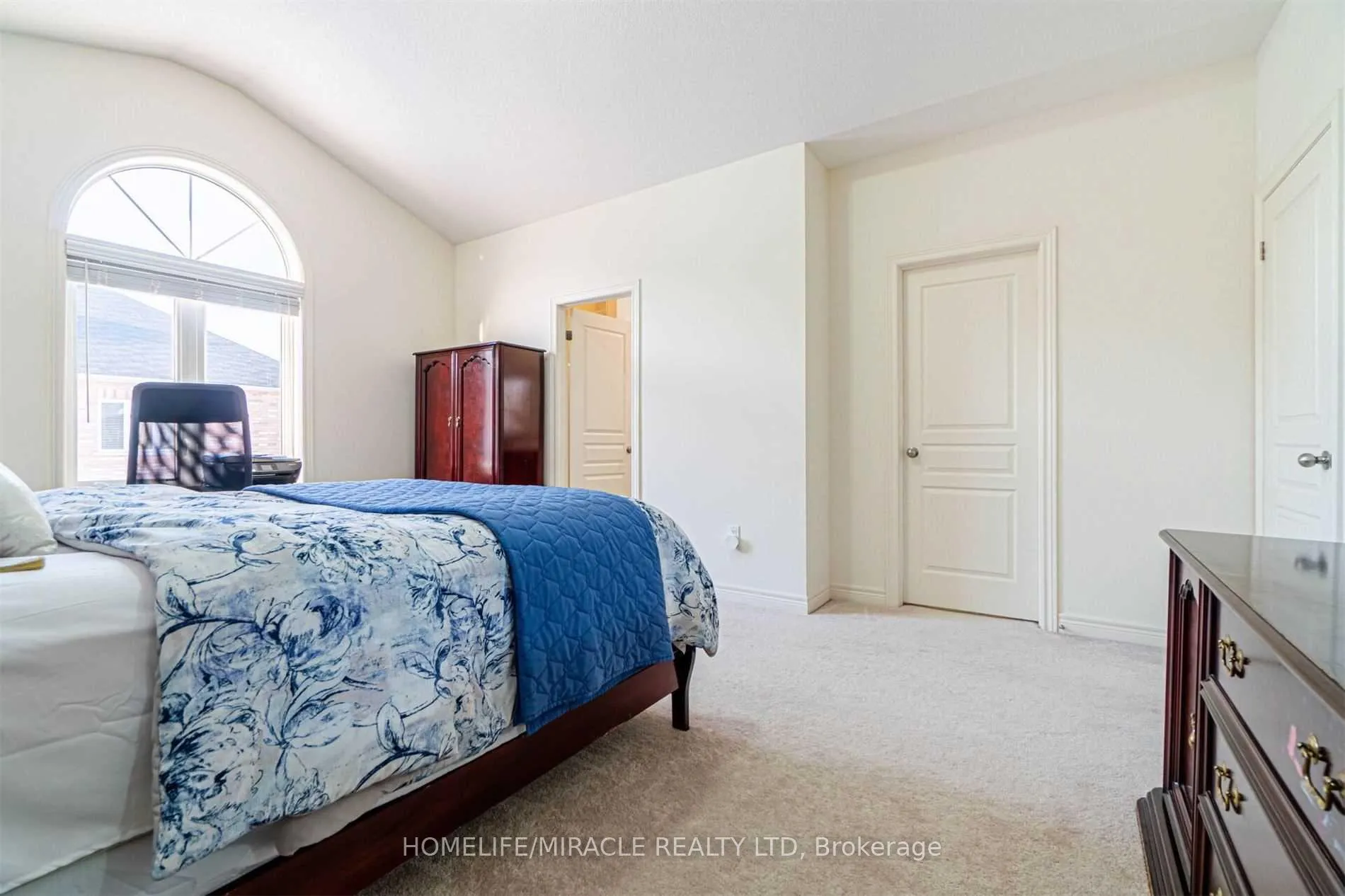 Photo 26 of 17 Truro Circle, Brampton, Northwest Brampton — HOMEH