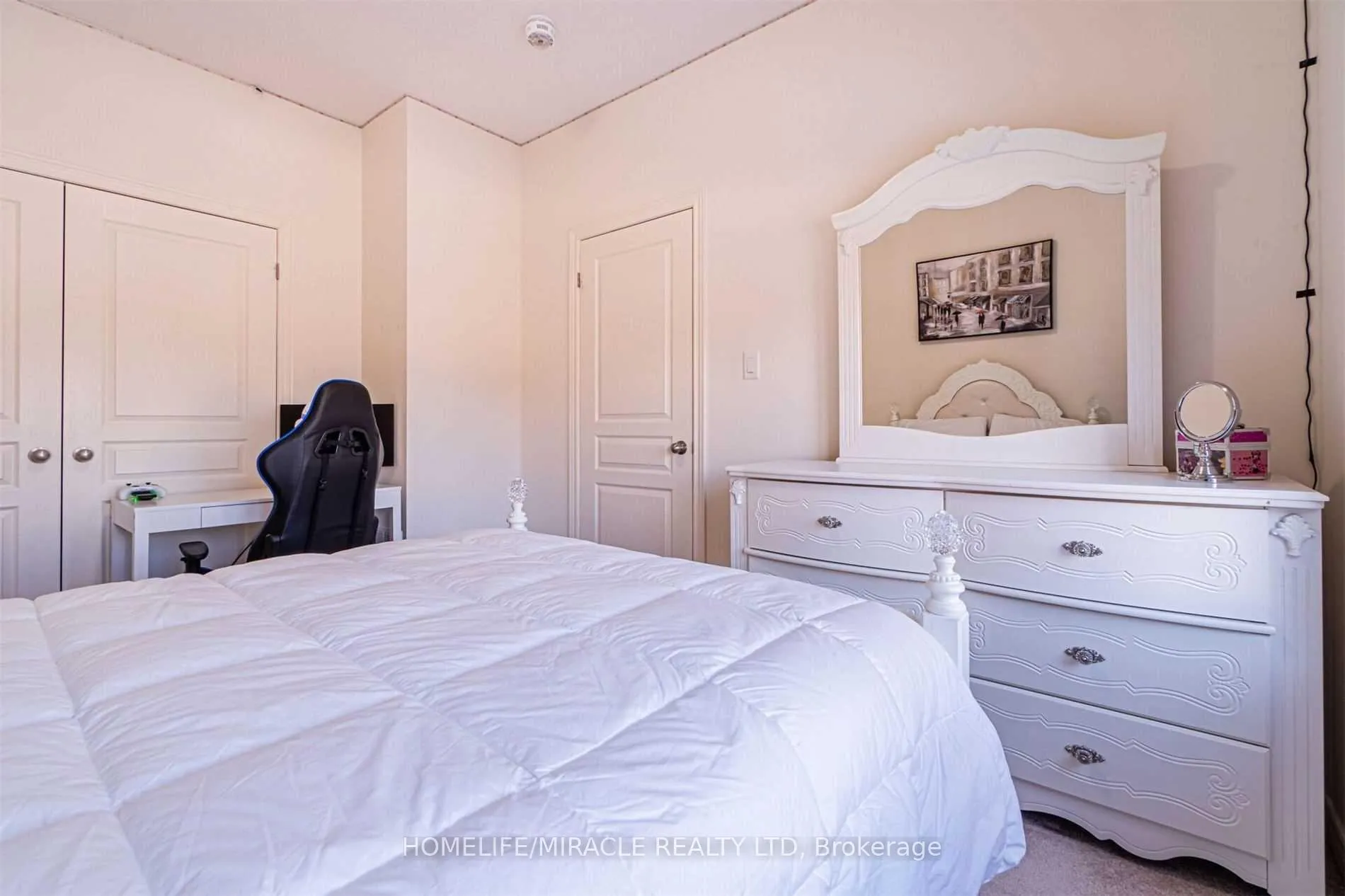 Photo 33 of 17 Truro Circle, Brampton, Northwest Brampton — HOMEH